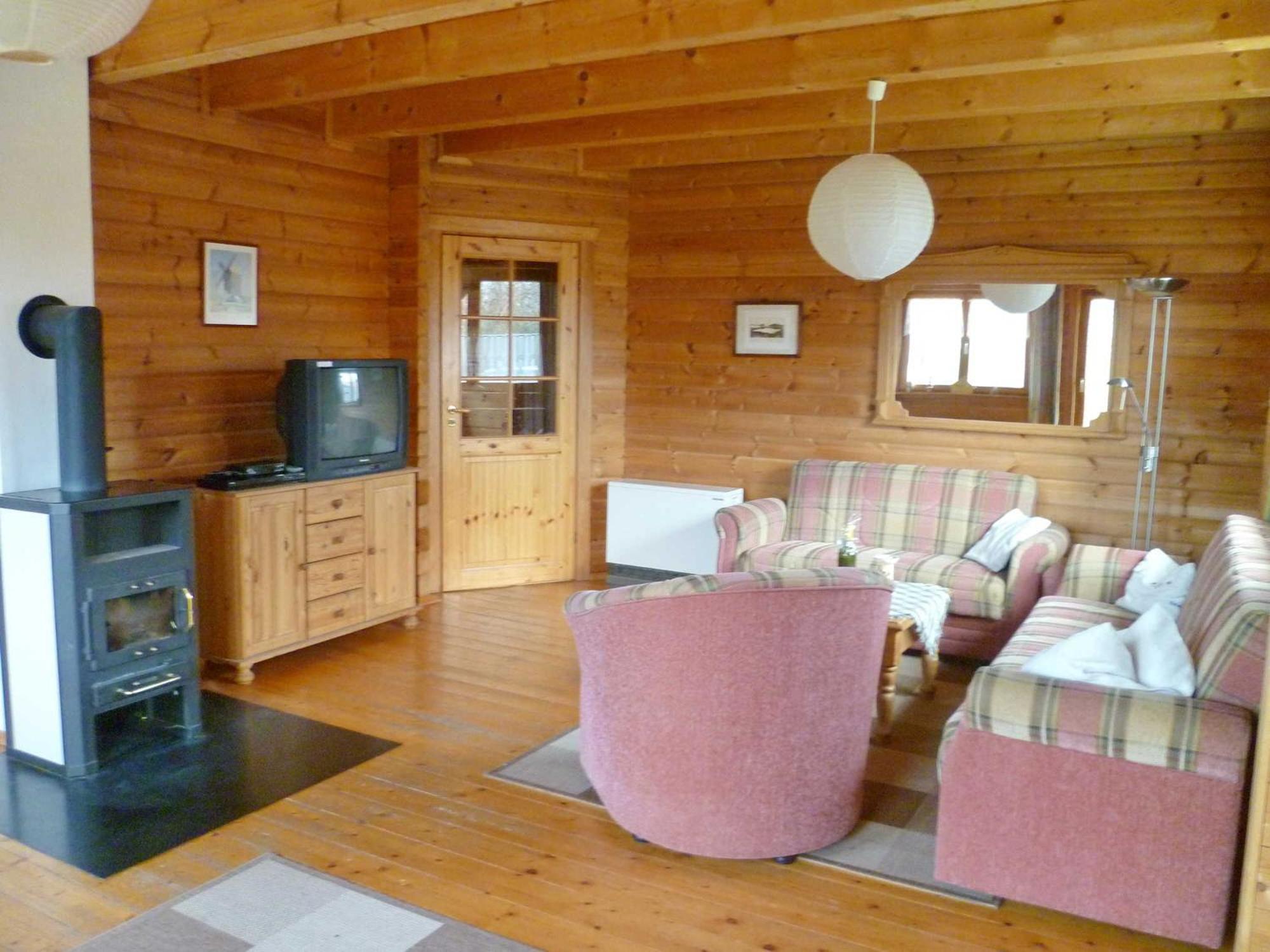 Holzblockhaus mit Kamin am Kite , Surf und Badestrand