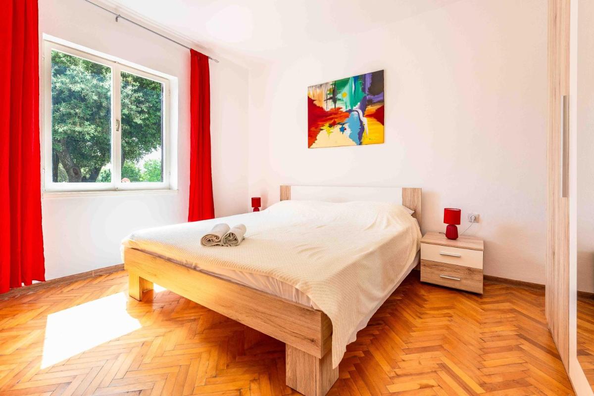 Apartments Magdalena view 3