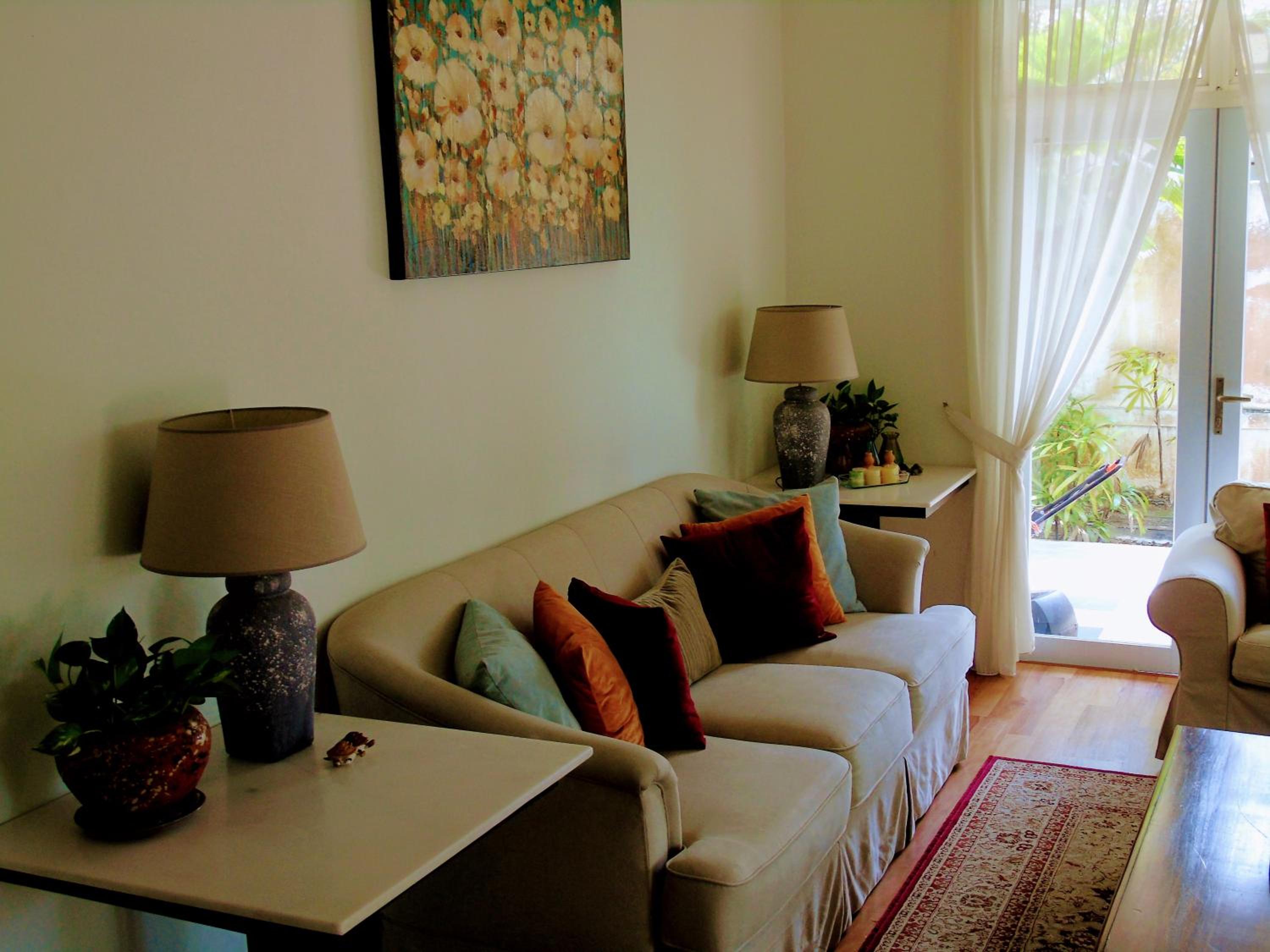 Rumah Putih B&B Sepang - KLIA 1&2
