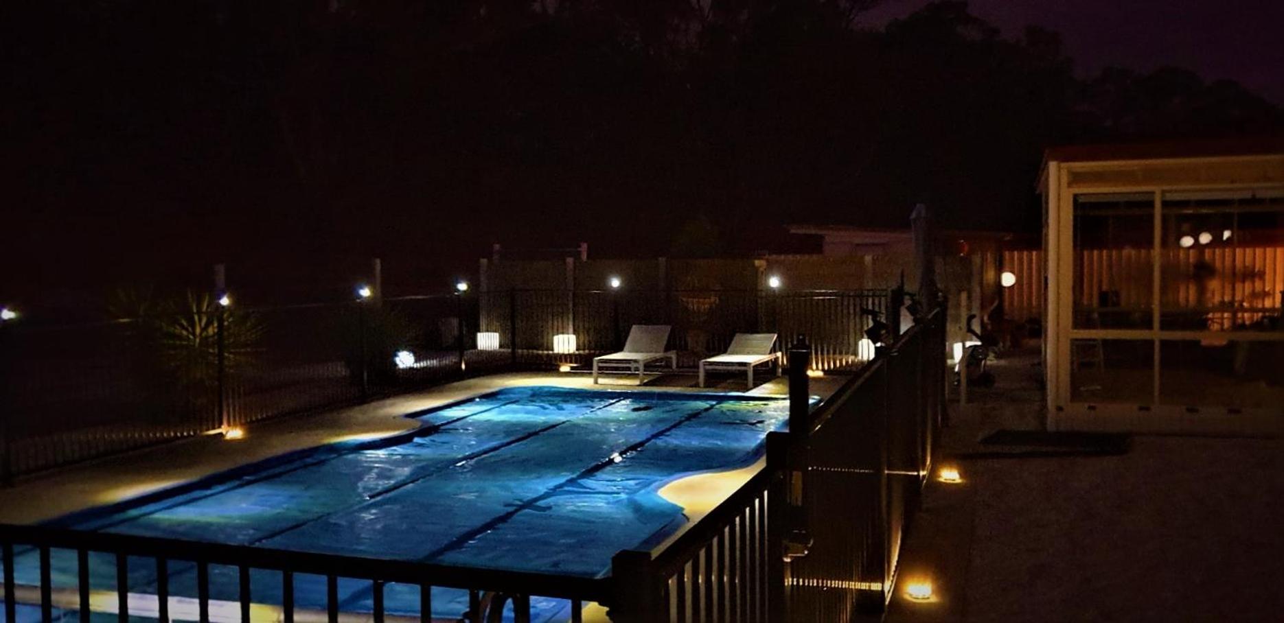 Alma Retreat Heated Pool Pets