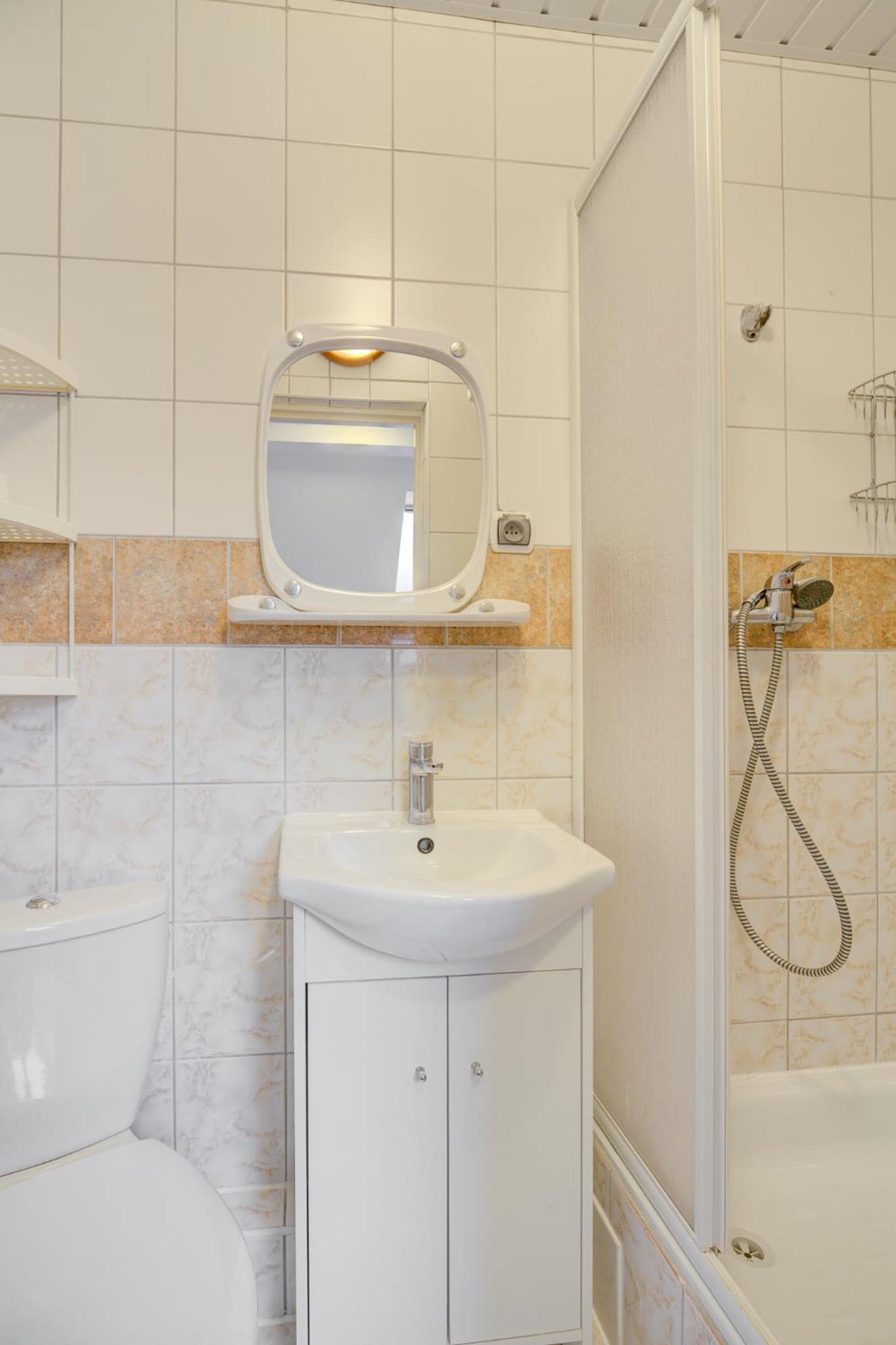 Photo 38