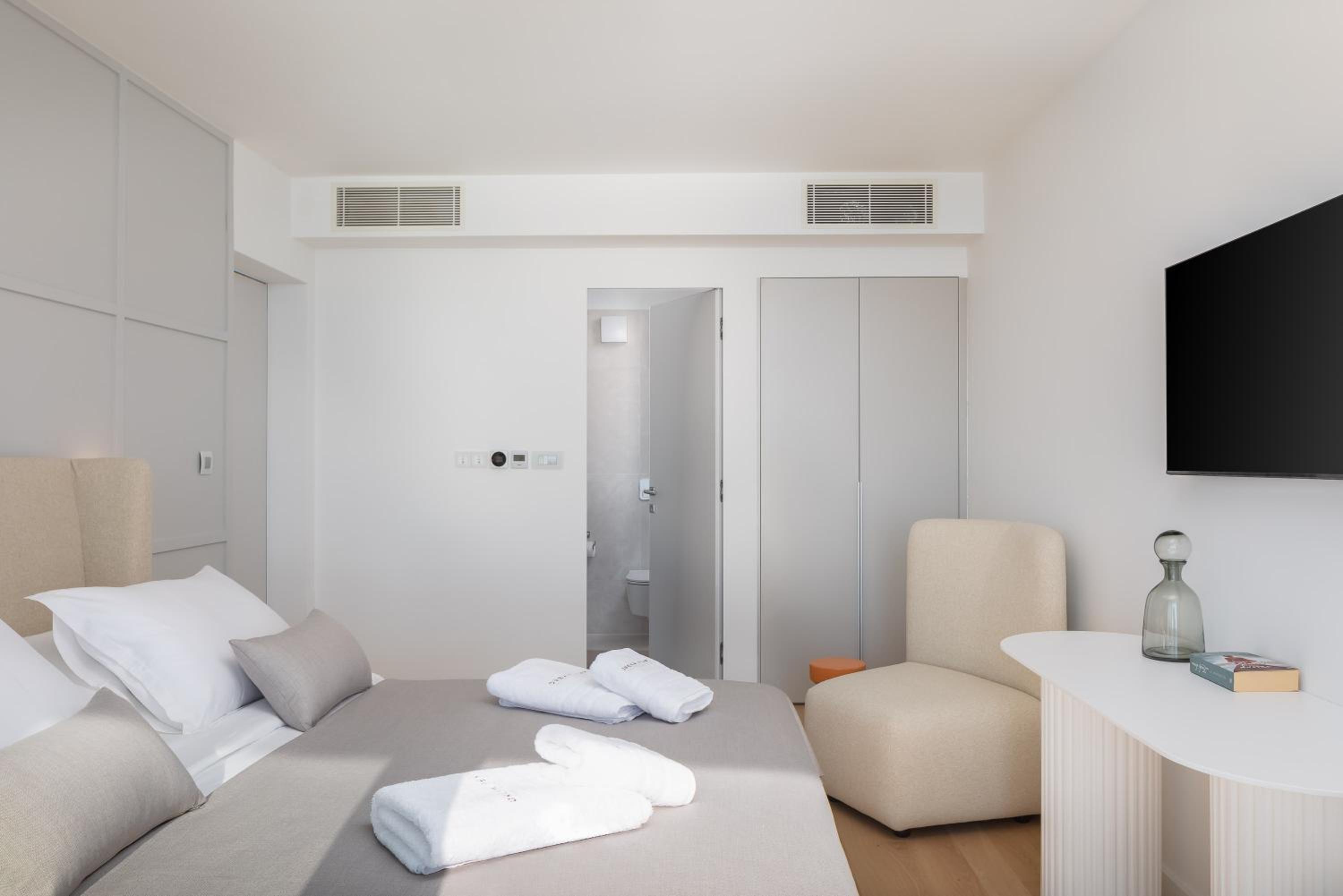 Photo 52