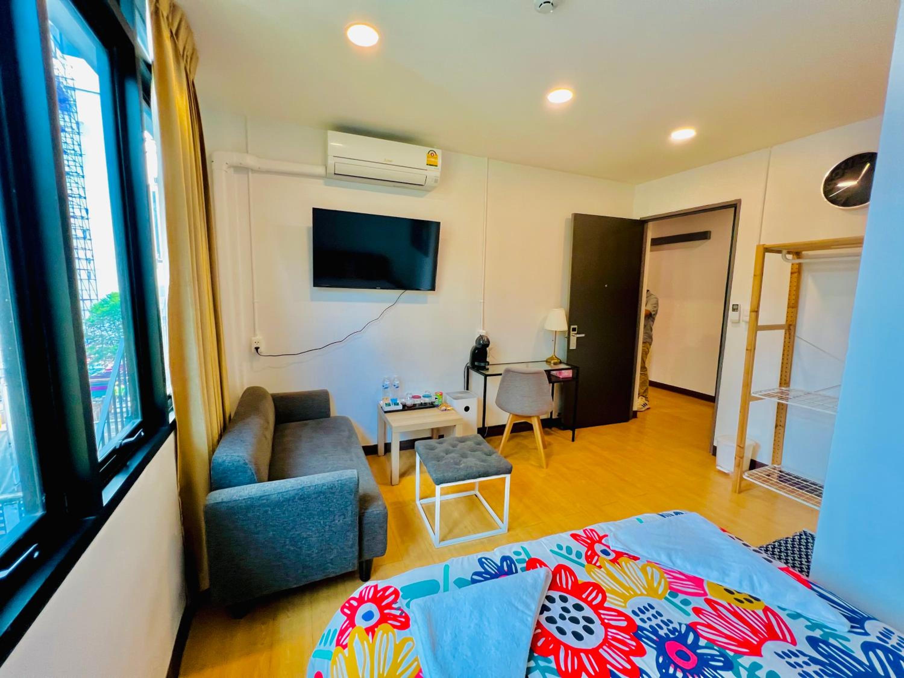 hotel room