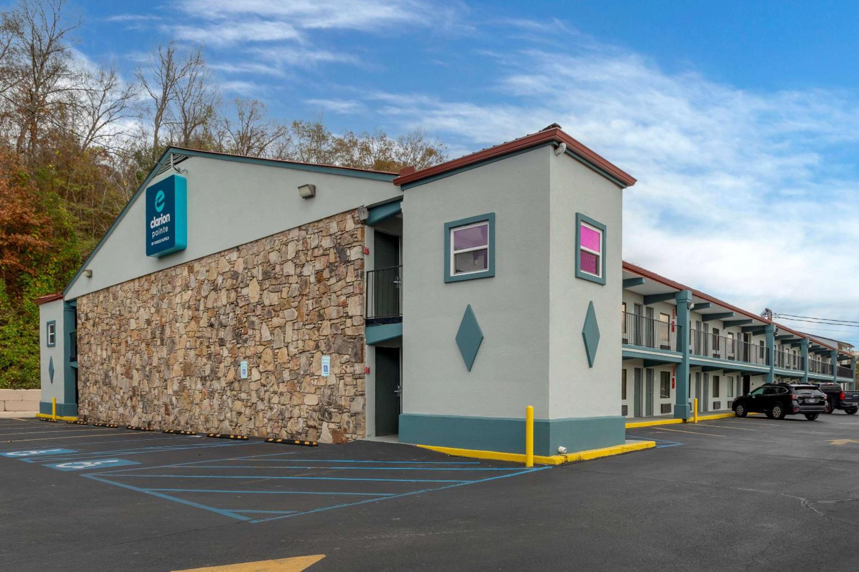 Clarion Pointe Kimball By Choice Hotels - Property Image 19