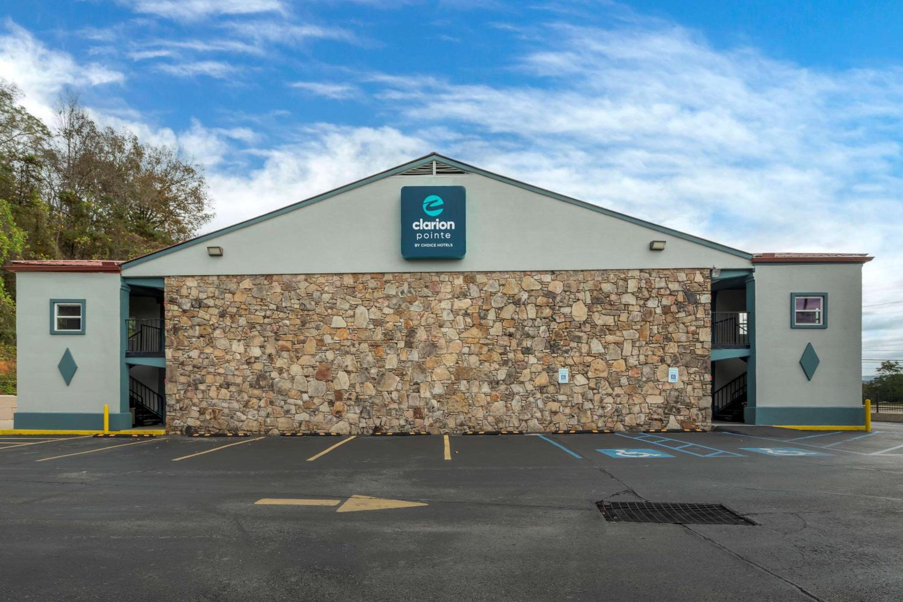 Clarion Pointe Kimball By Choice Hotels - Property Image 17