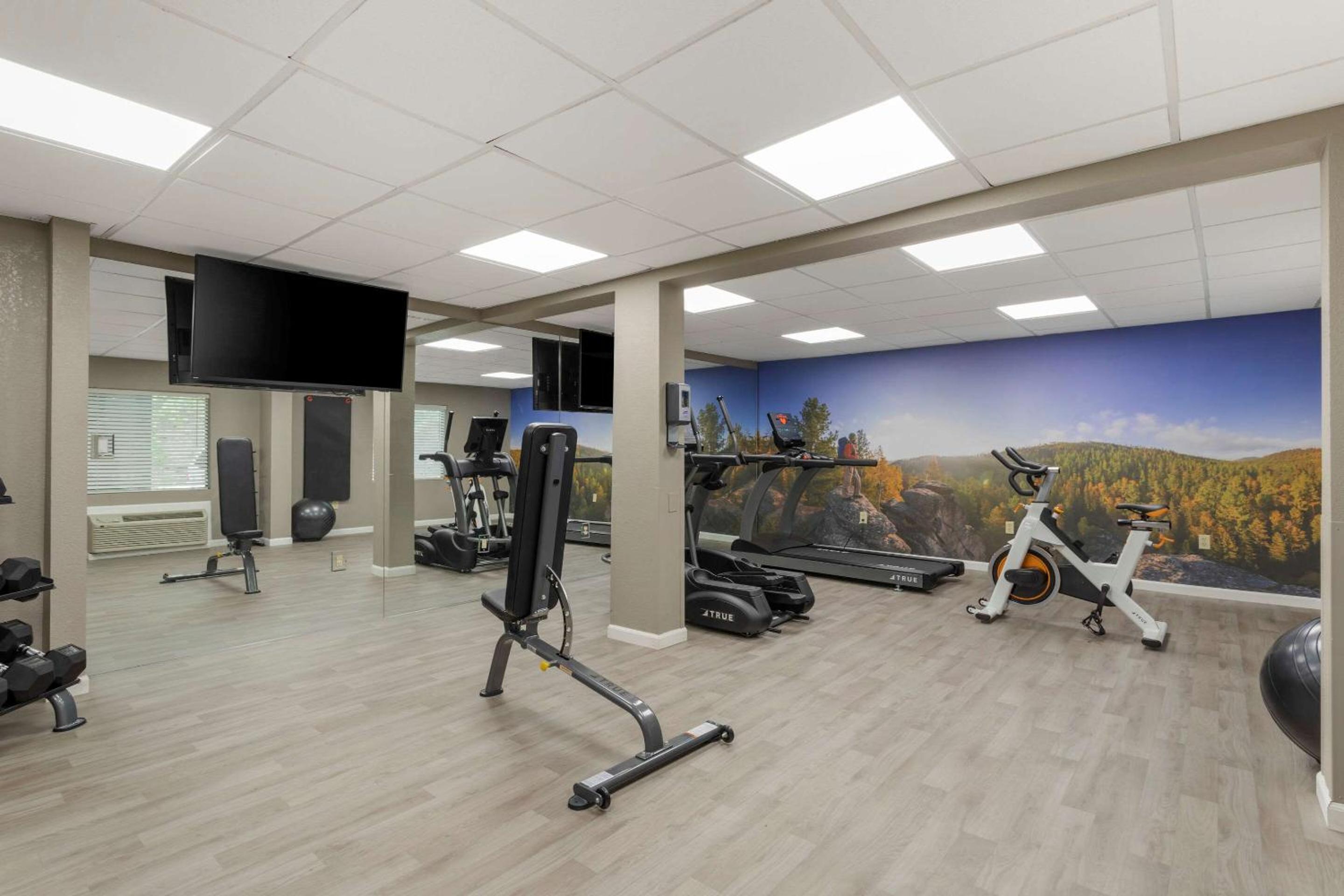 Clarion Pointe Kimball By Choice Hotels - Property Image 3