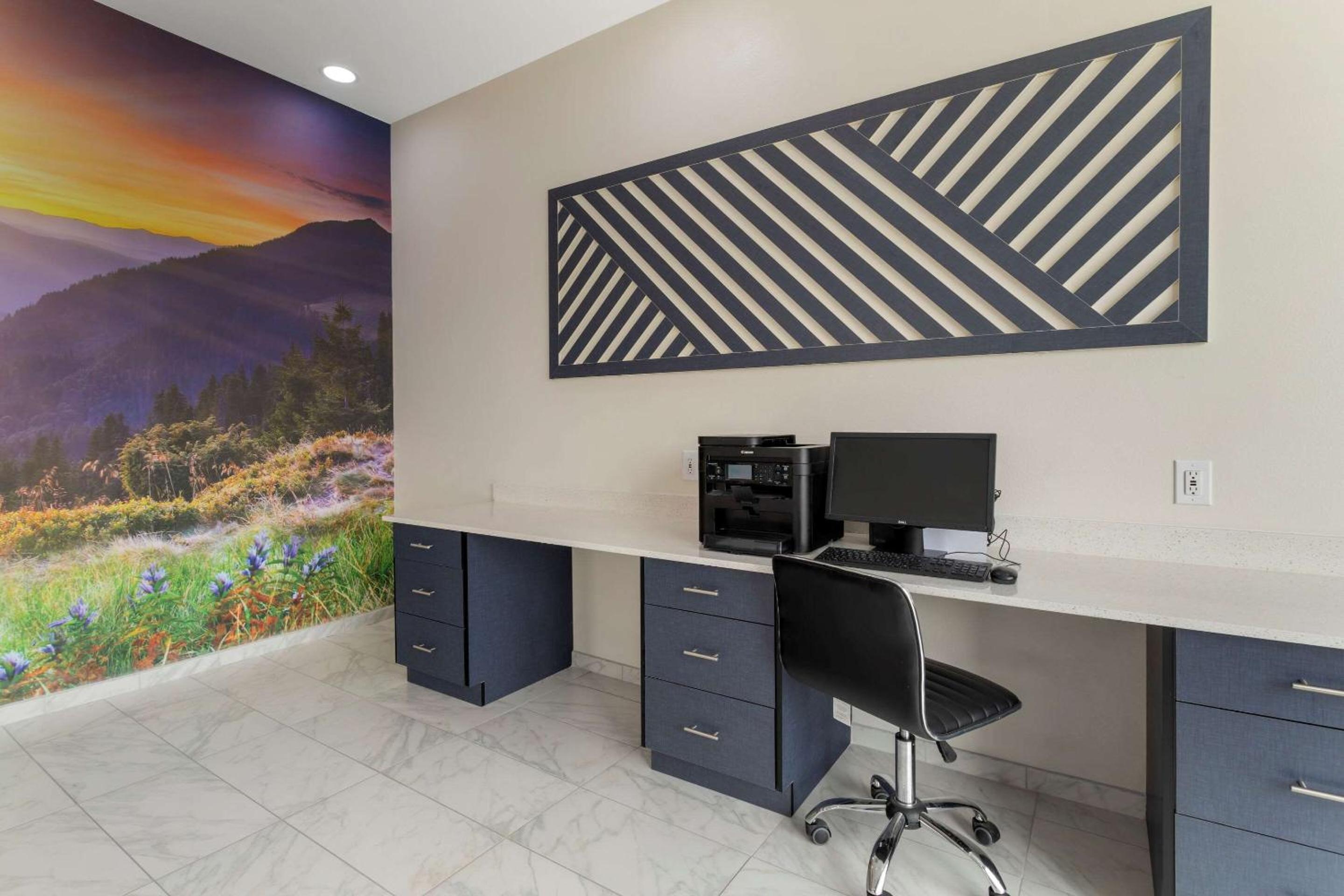 Clarion Pointe Kimball By Choice Hotels - Property Image 30
