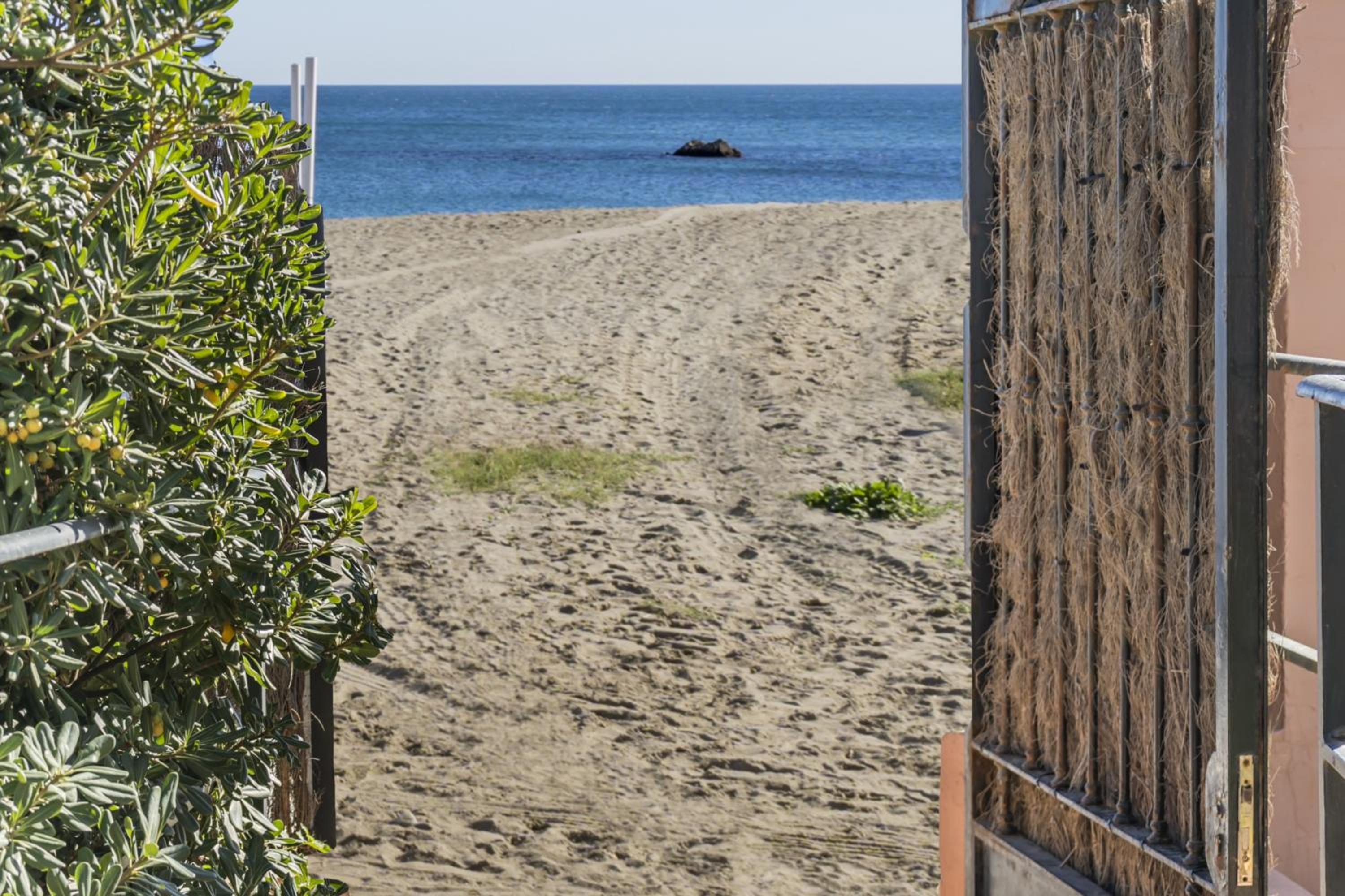 Don Juan Beach Resort