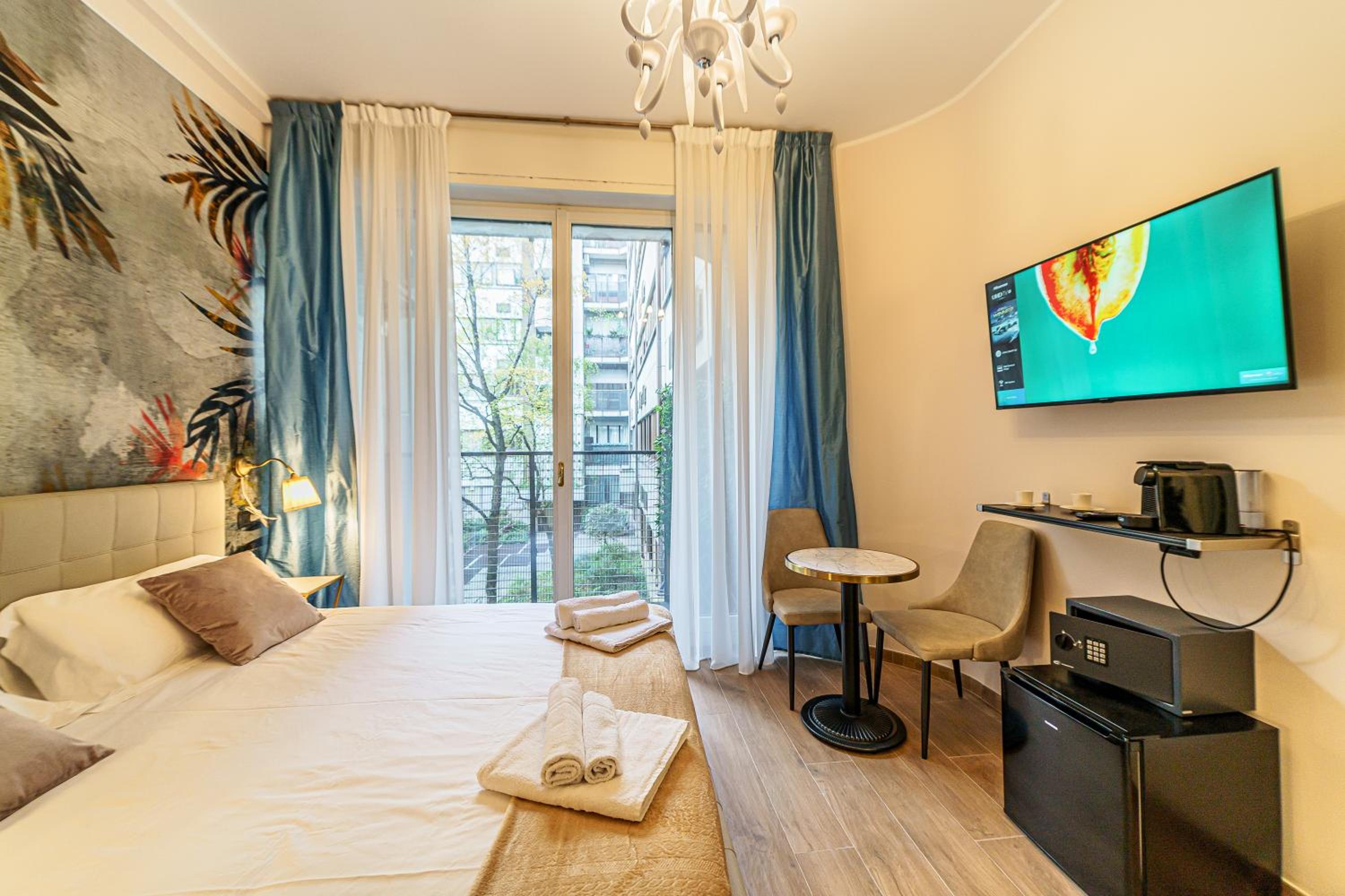 hotel room