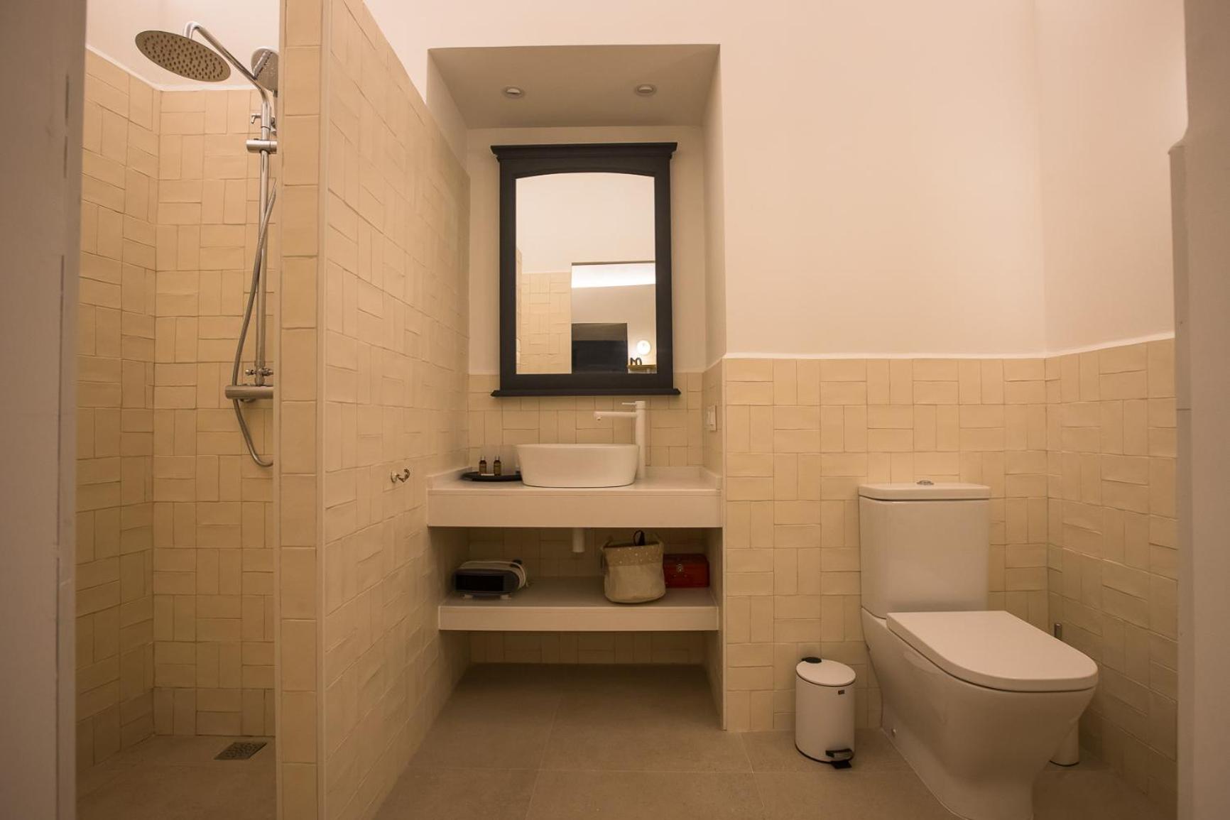 Apartamentos San Salvador Parking Gratis AT-BA-00338