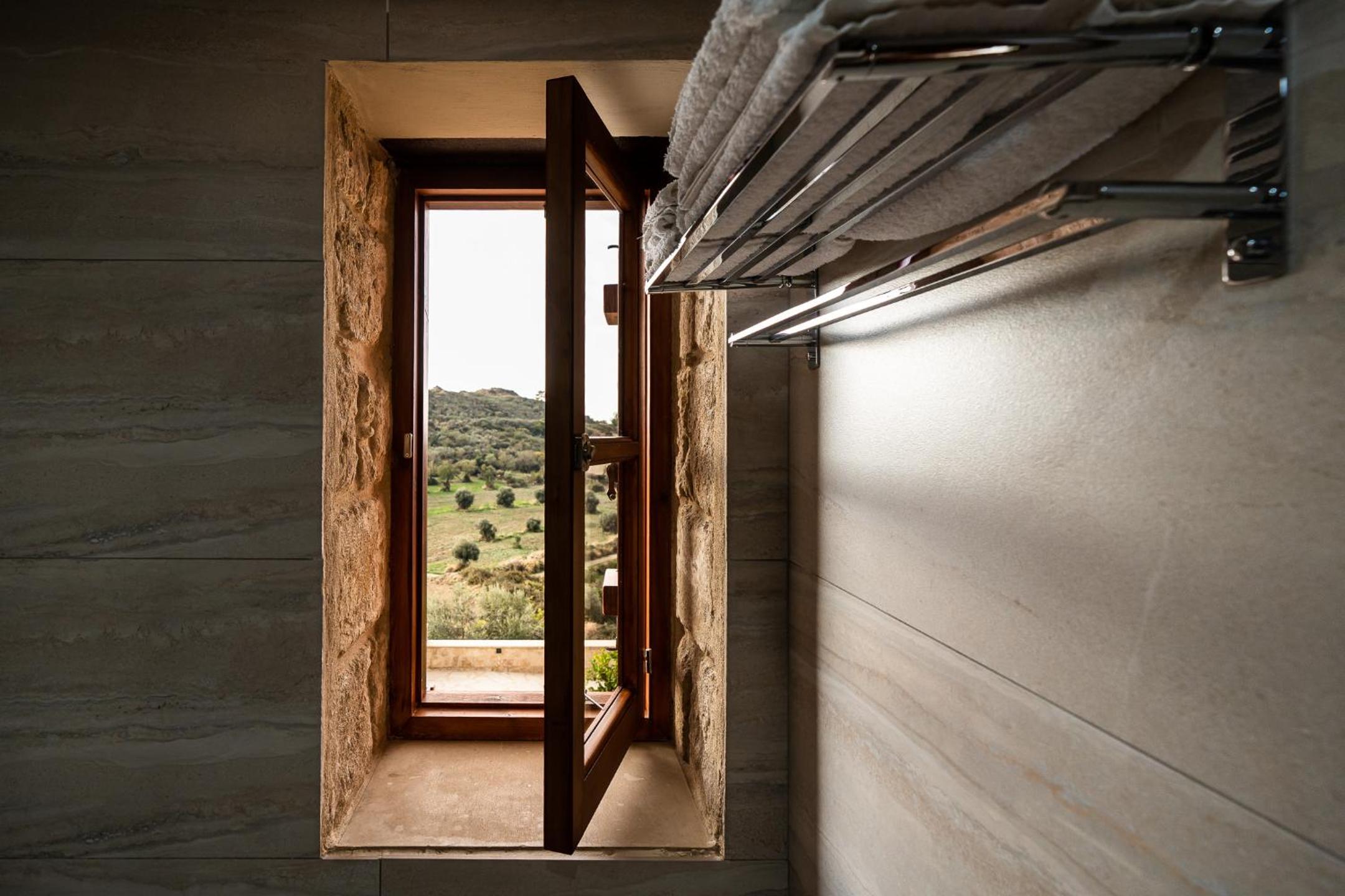 Harma Traditional Boutique Suites