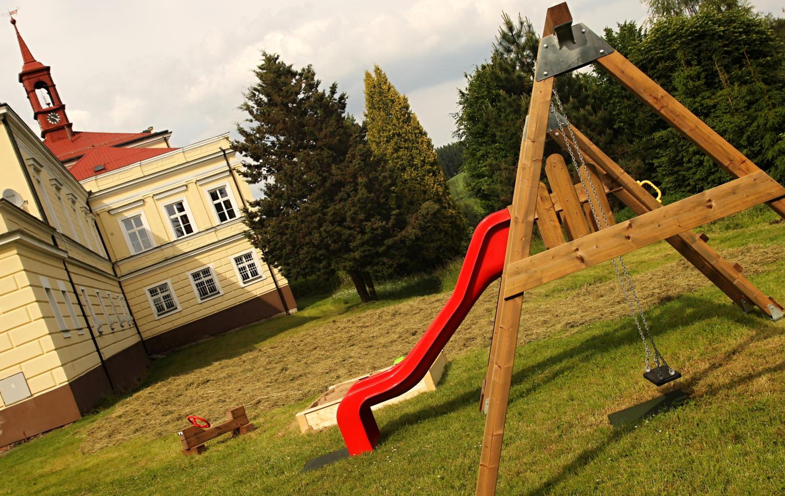 Penzion Zámek Rozsochatec