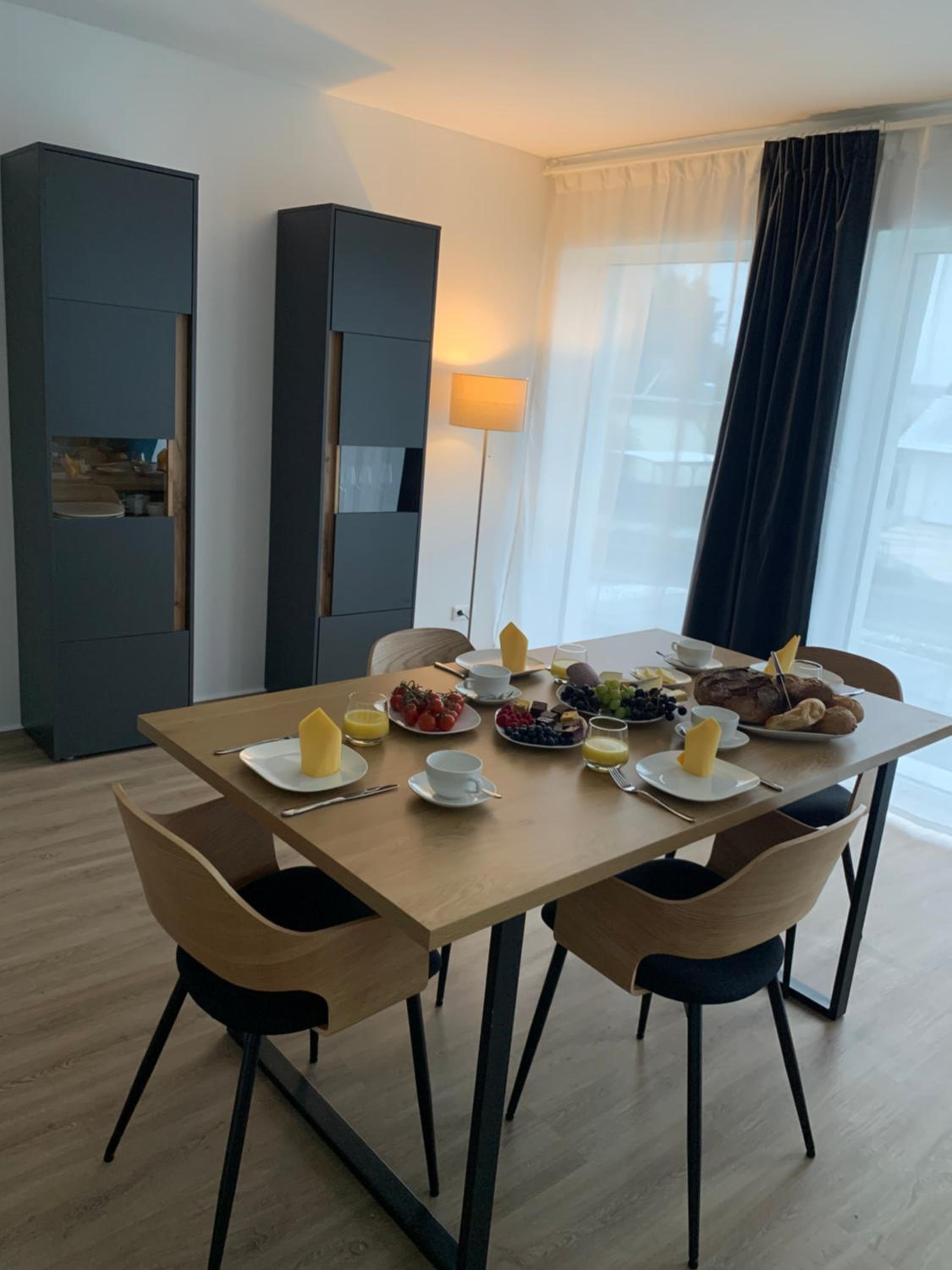 Eifel24, neues und barrierefreies Appartement mit Terrasse