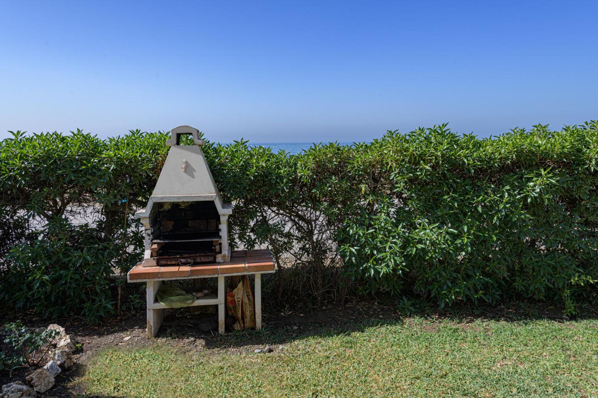 WintowinRentals Amazing Front Sea View & Relax