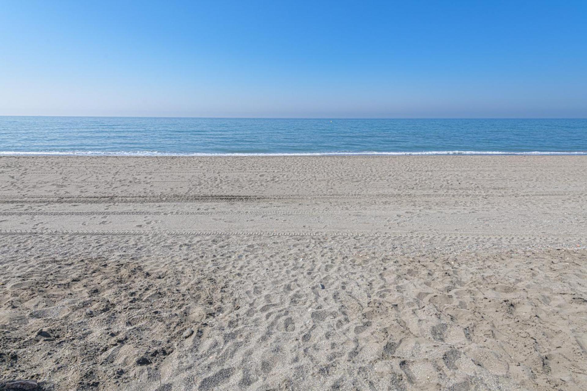 WintowinRentals Amazing Front Sea View & Relax