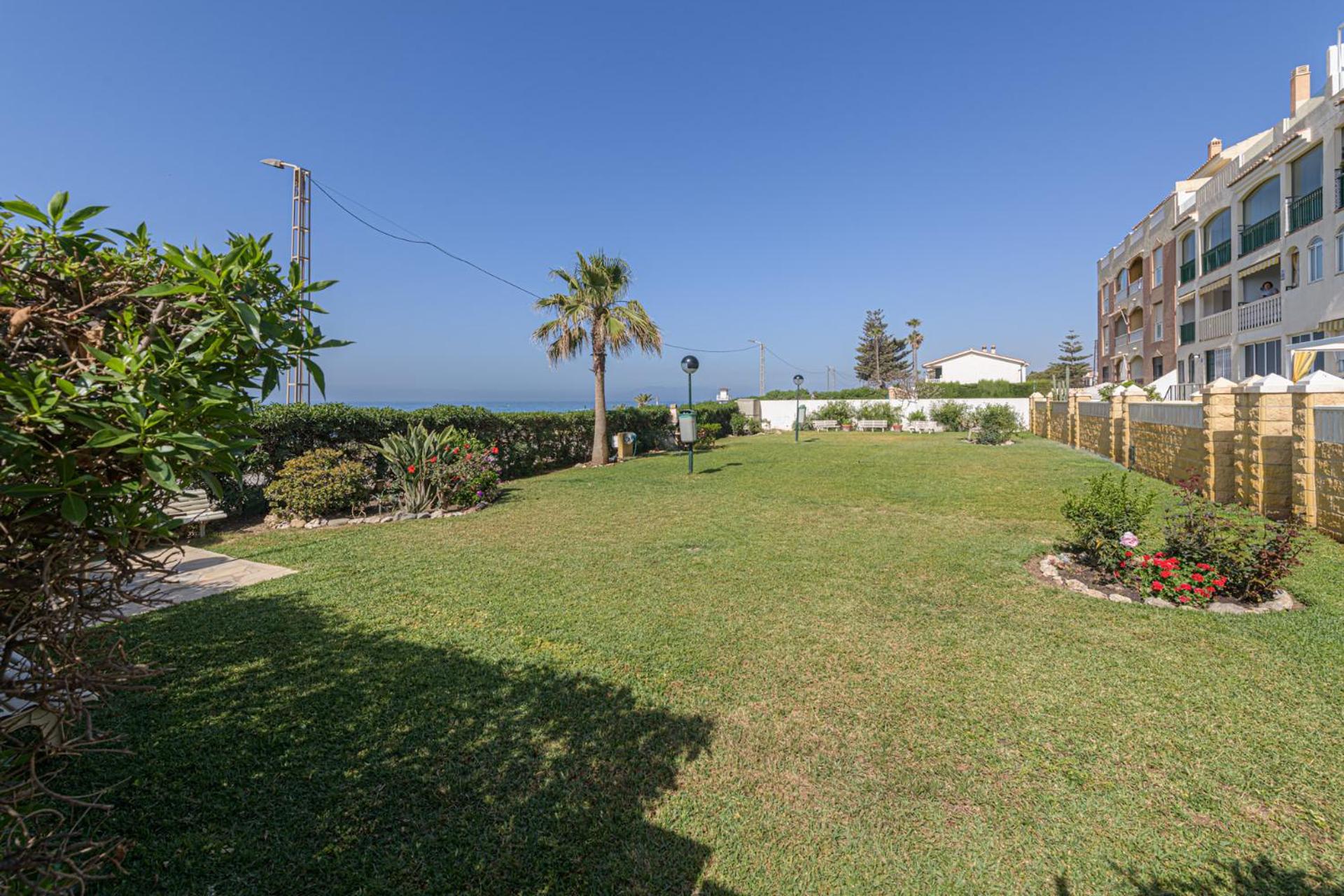WintowinRentals Amazing Front Sea View & Relax