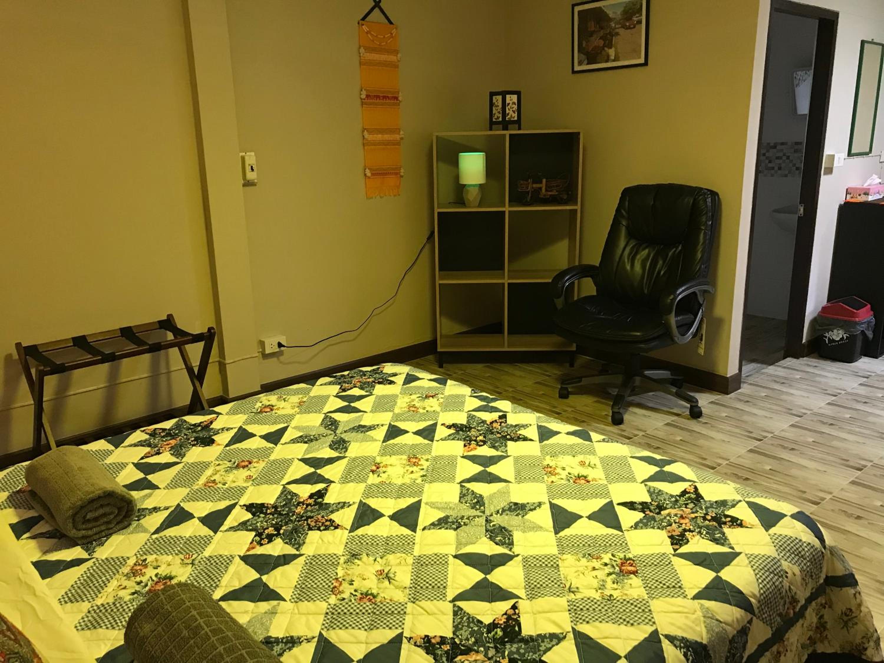 Photo 16