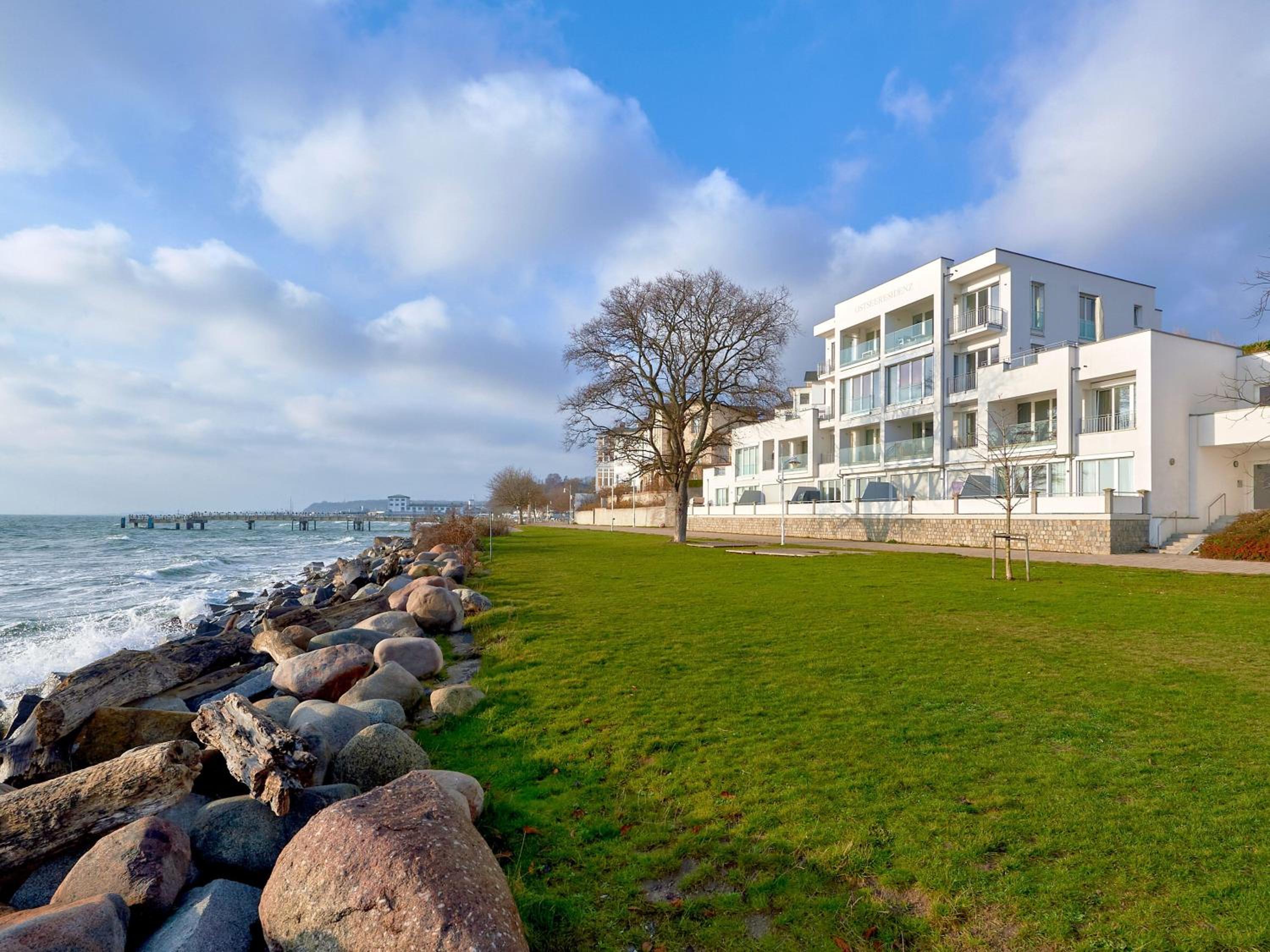 Ostseeresidenz Sassnitz - WG 16 mit Kamin, Sauna, Meerblick view 2
