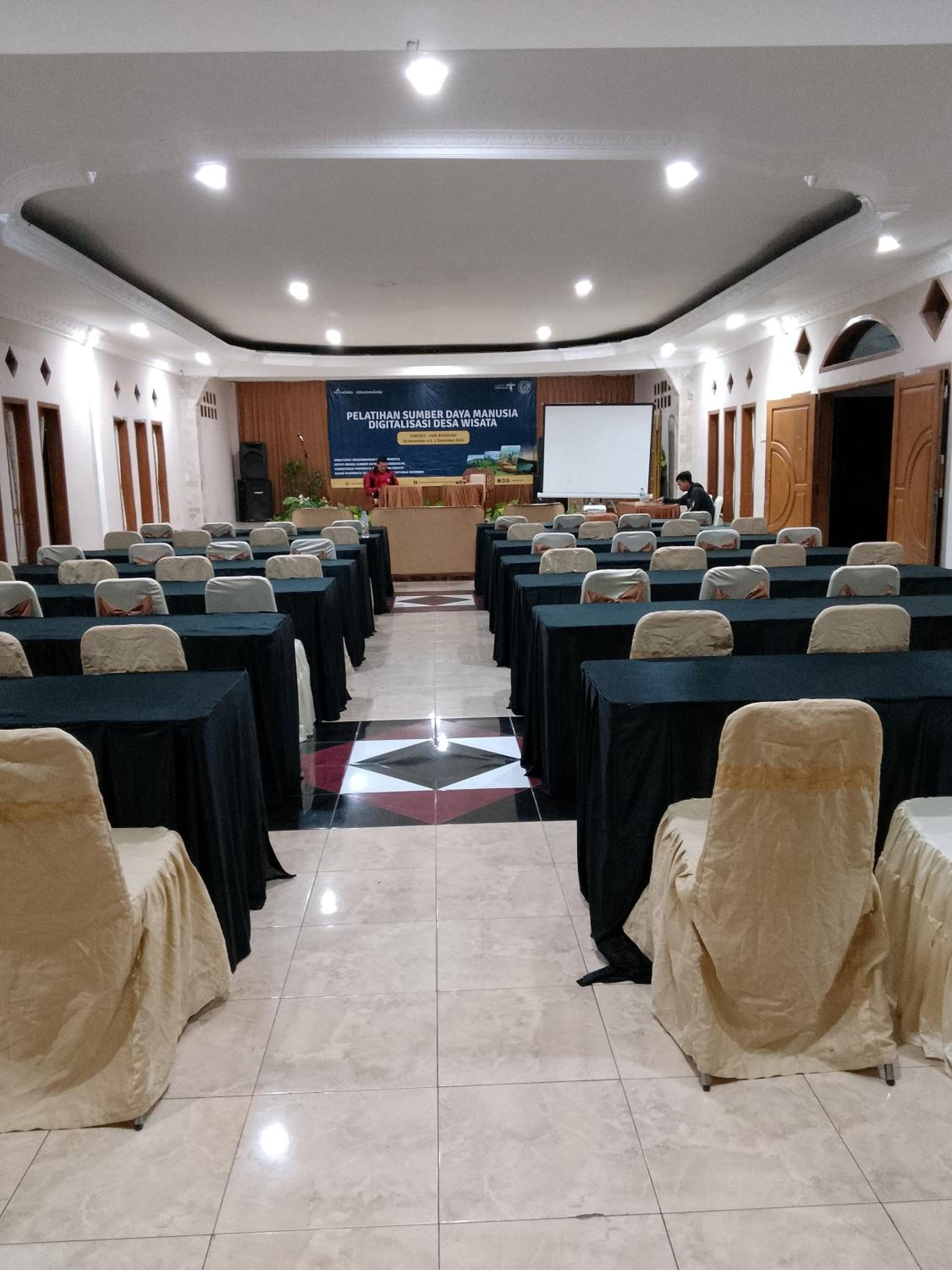 meeting & event spaces