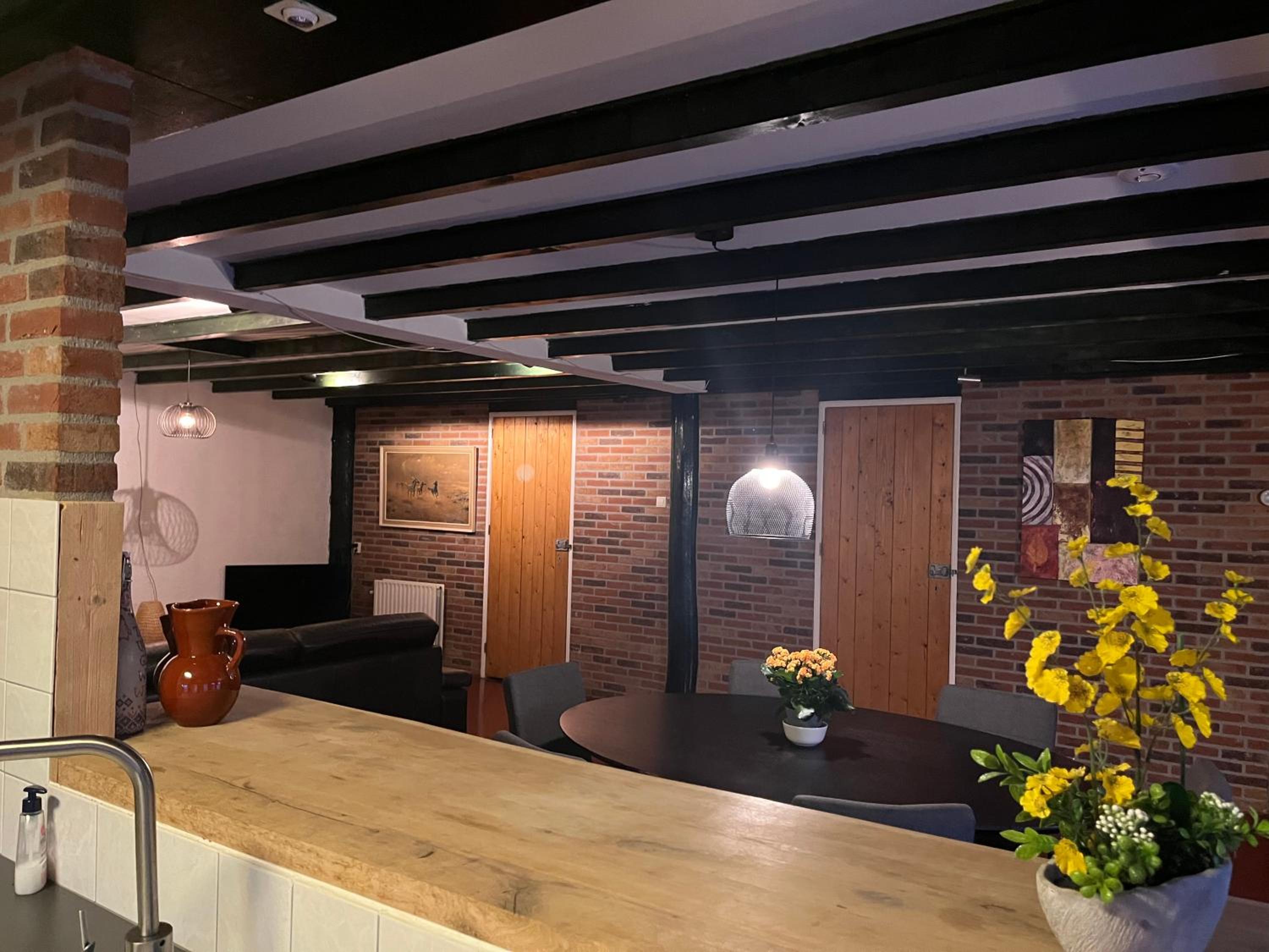 Familiehuis voor 13 personen view 3