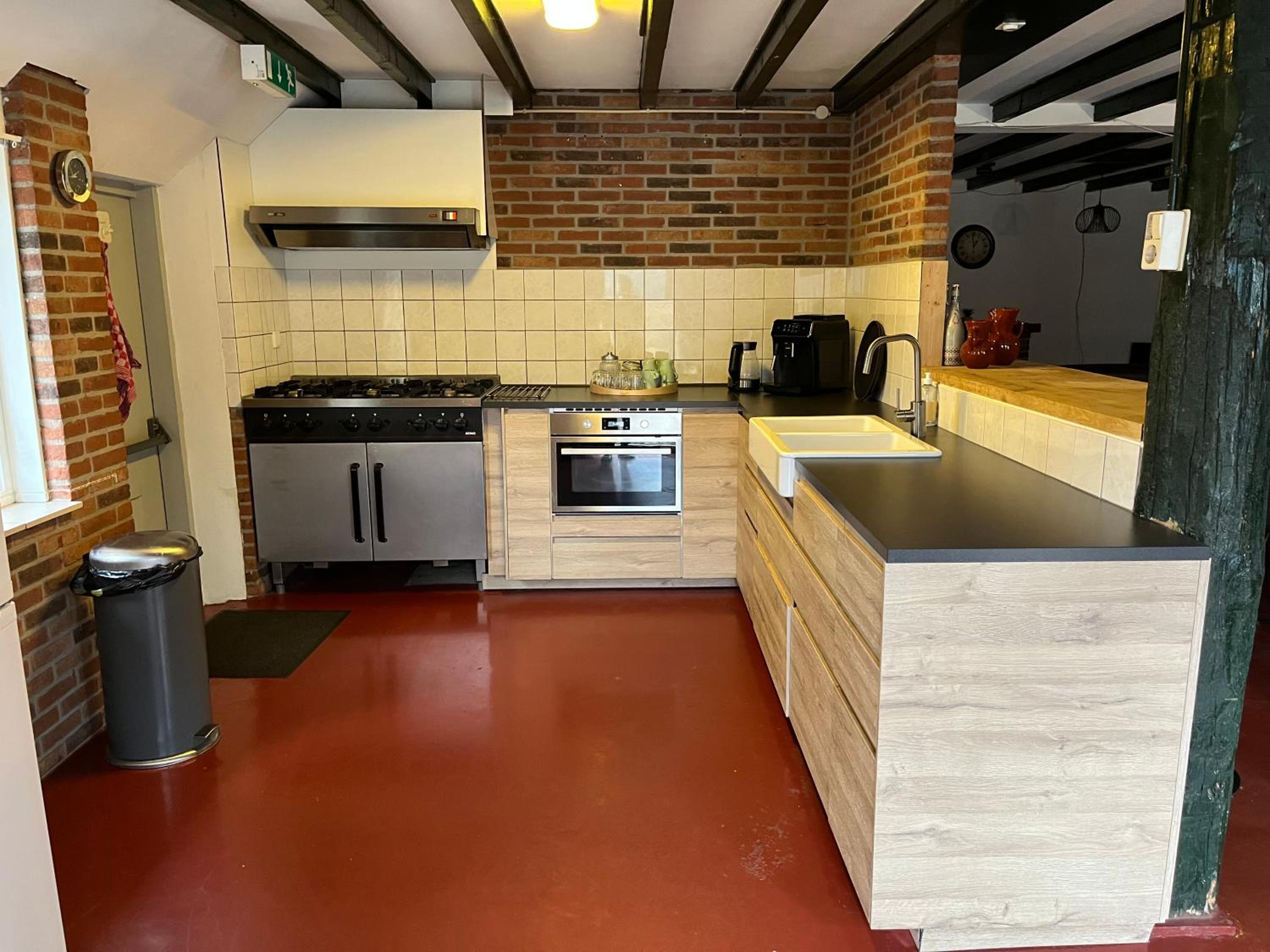 Familiehuis voor 13 personen view 5