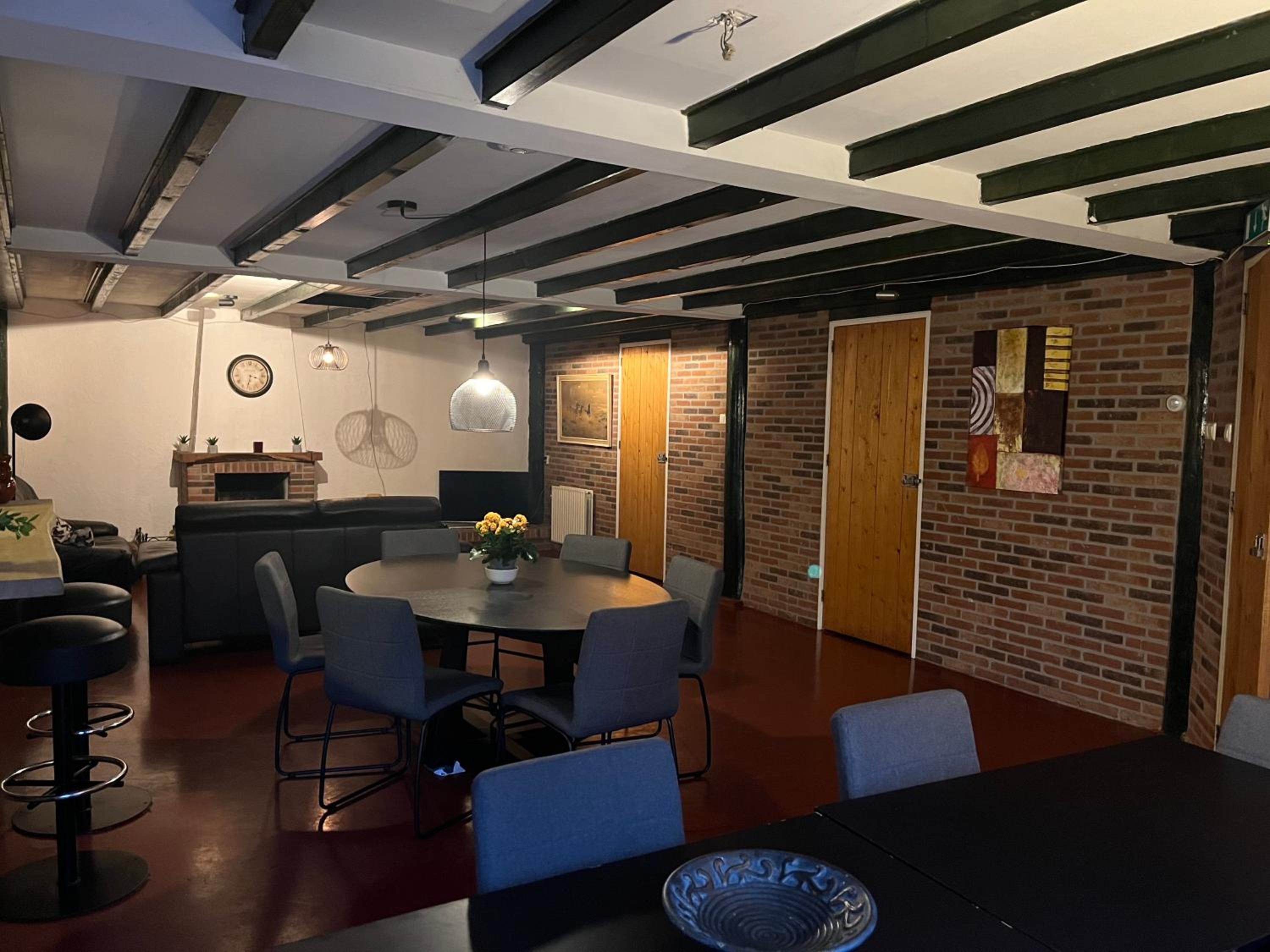 Familiehuis voor 13 personen view 4