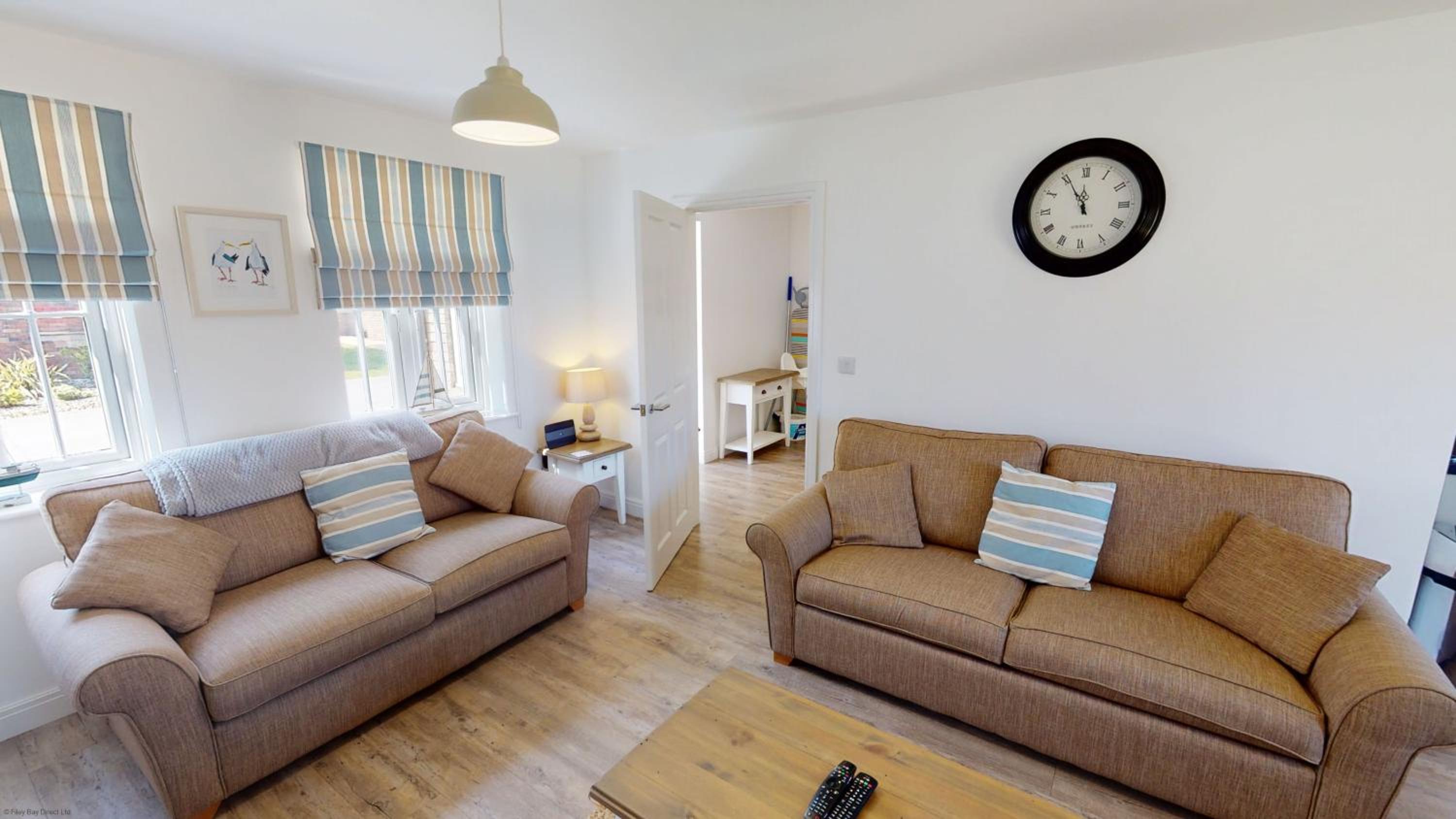 Sandy Shores, The Bay, 2 bedrooms with ensuites, balcony with sea view, parking with EV point, 2 dogs welcome view 4