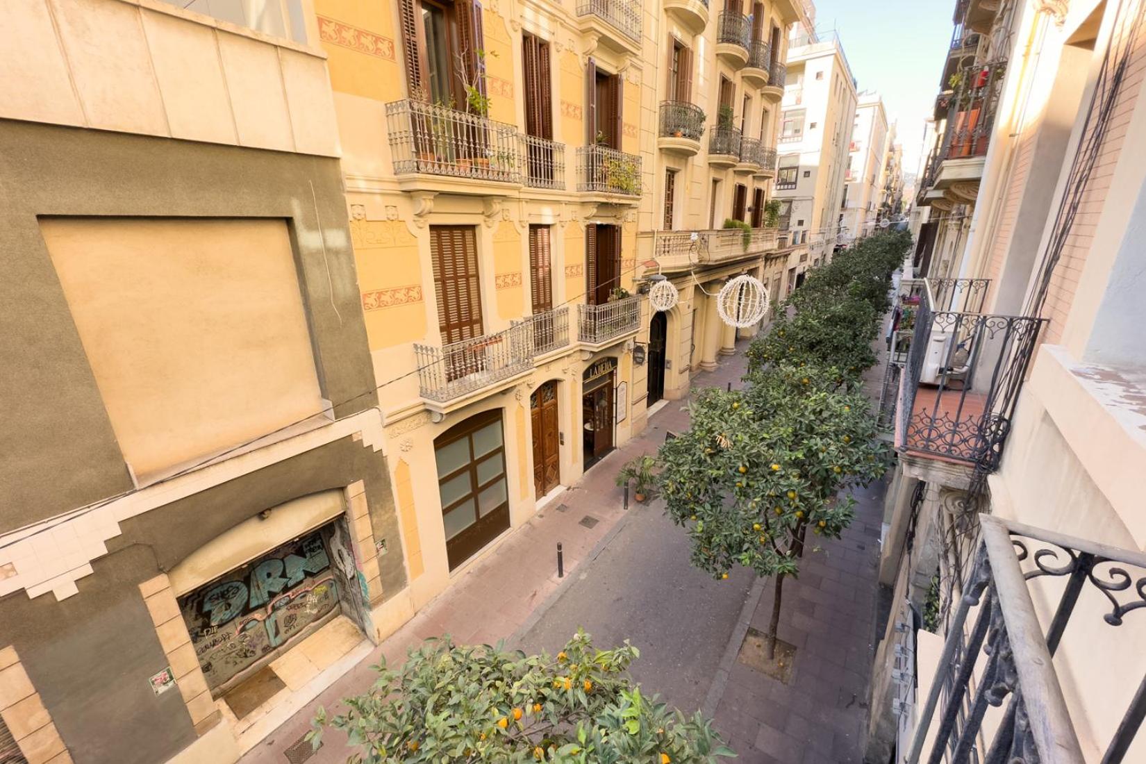 ApartEasy - Central Gracia Apartments