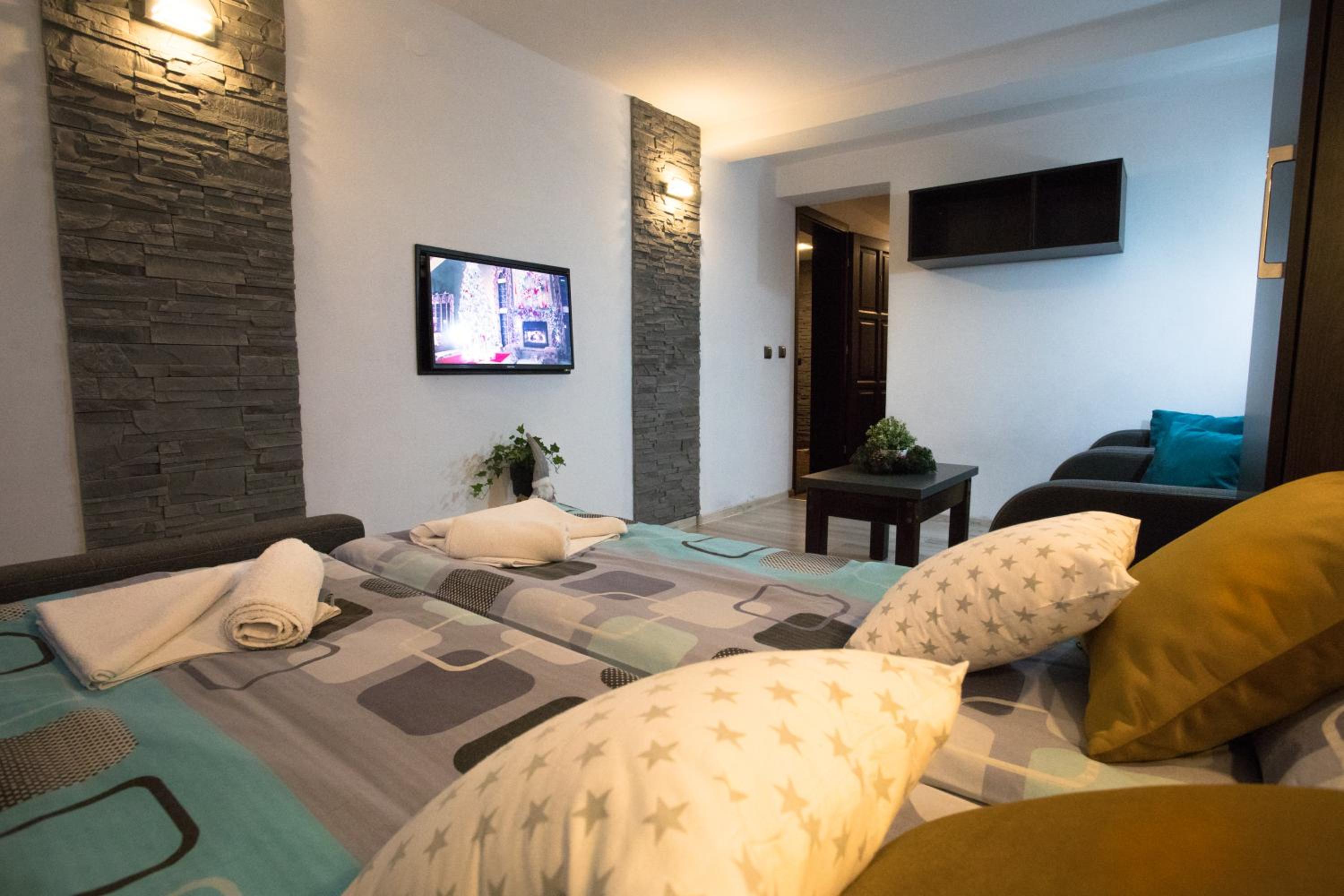 Photo 176