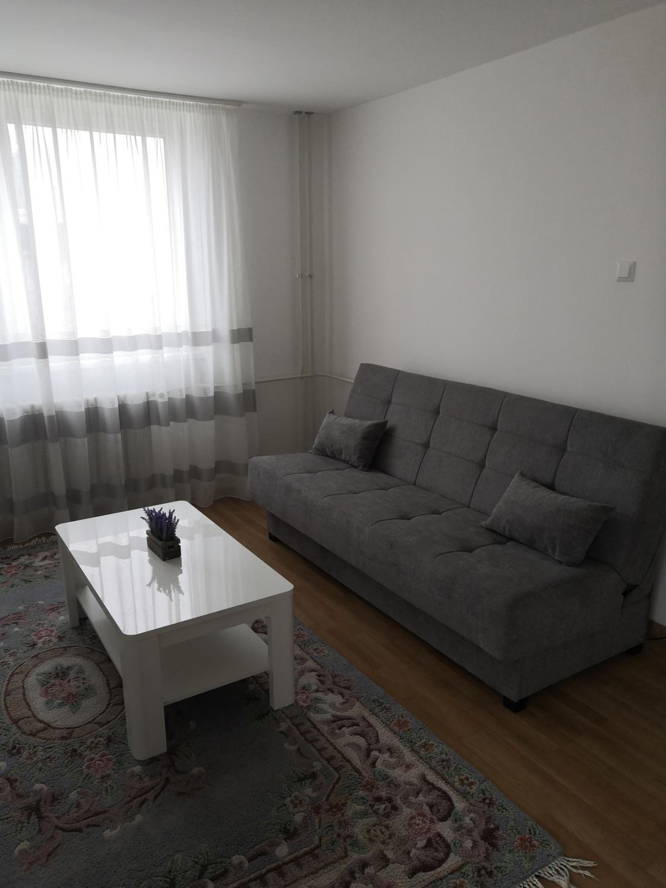 Apartman Deni