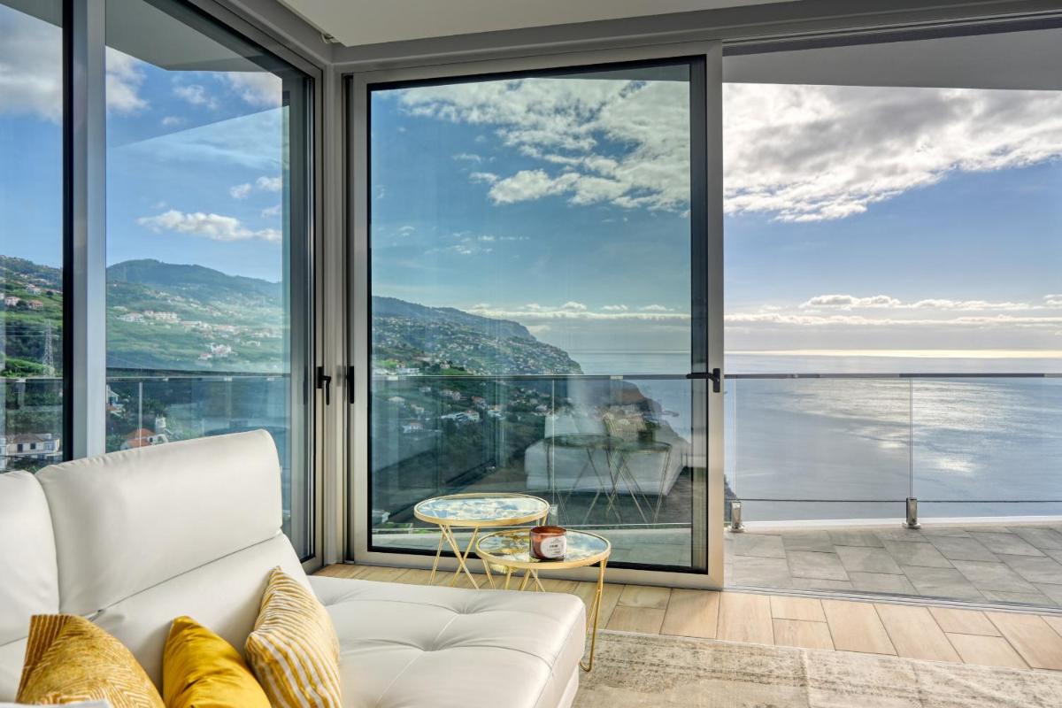Sunrise Villa, a Home in Madeira view 4