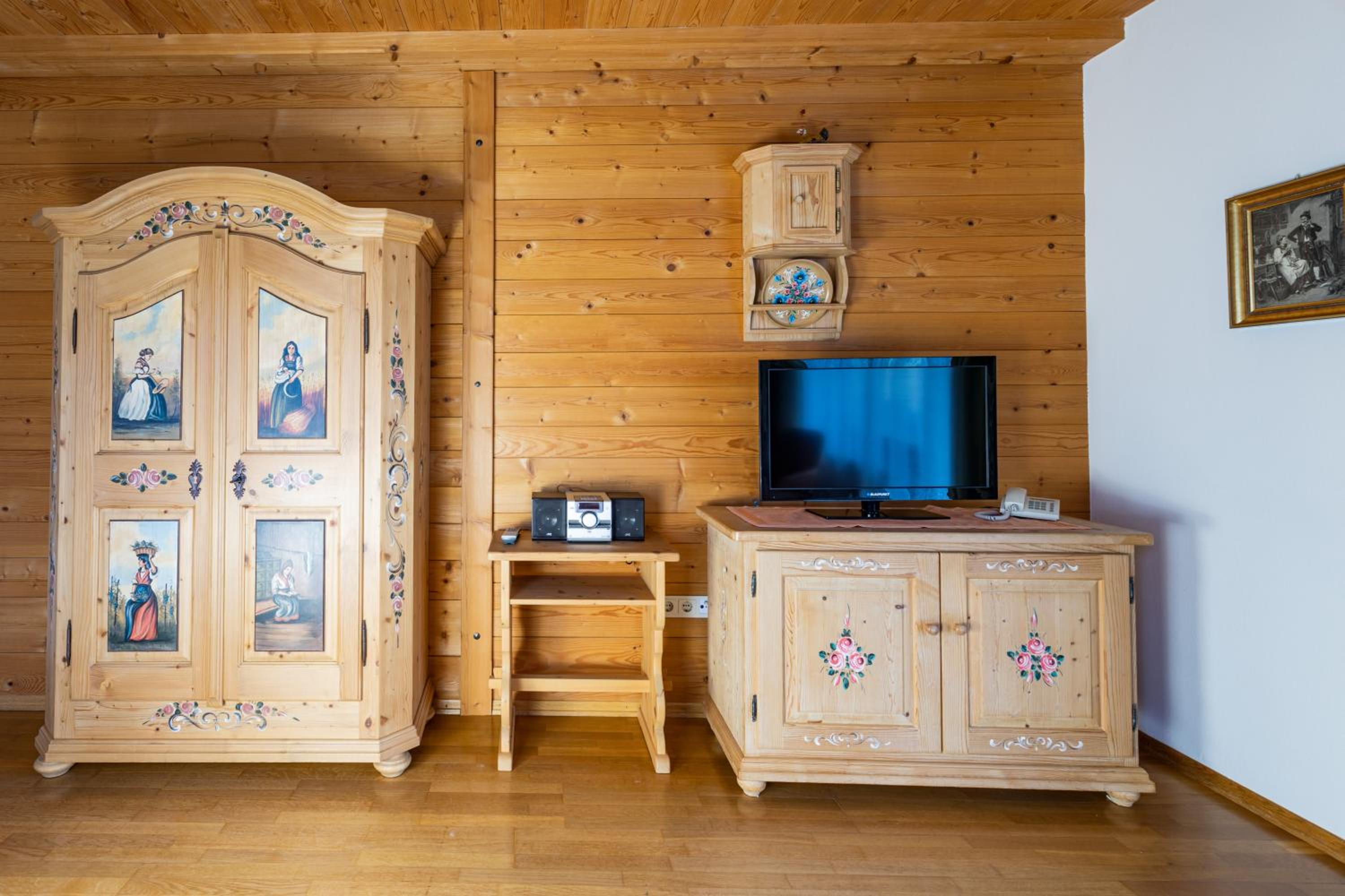 Photo 44