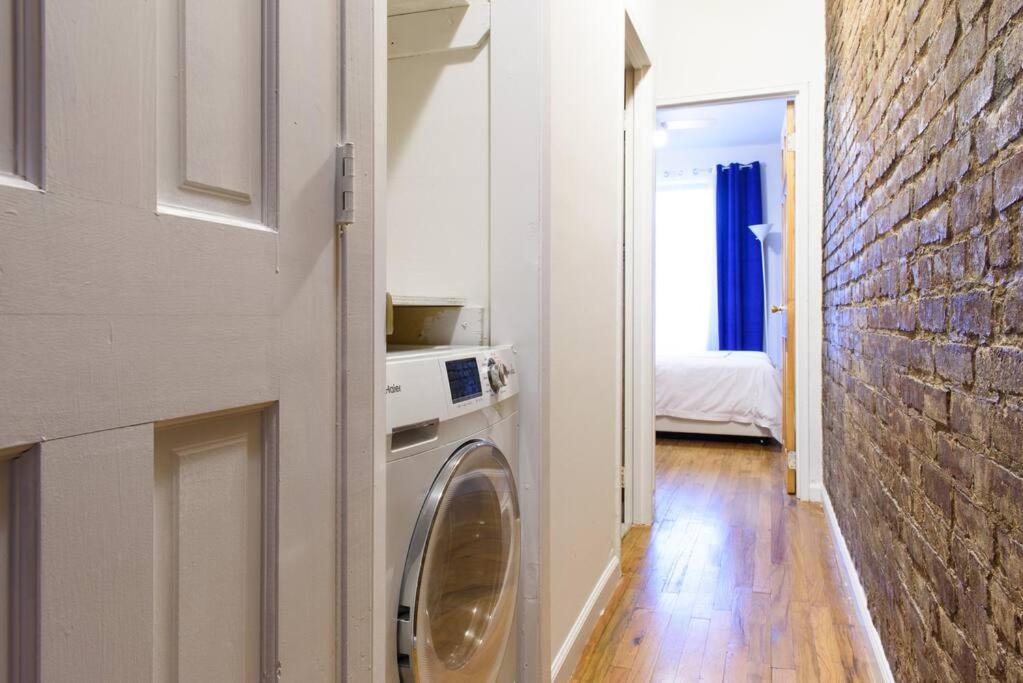 26-3B 1BR prime gramercy WD in unit Courtyard
