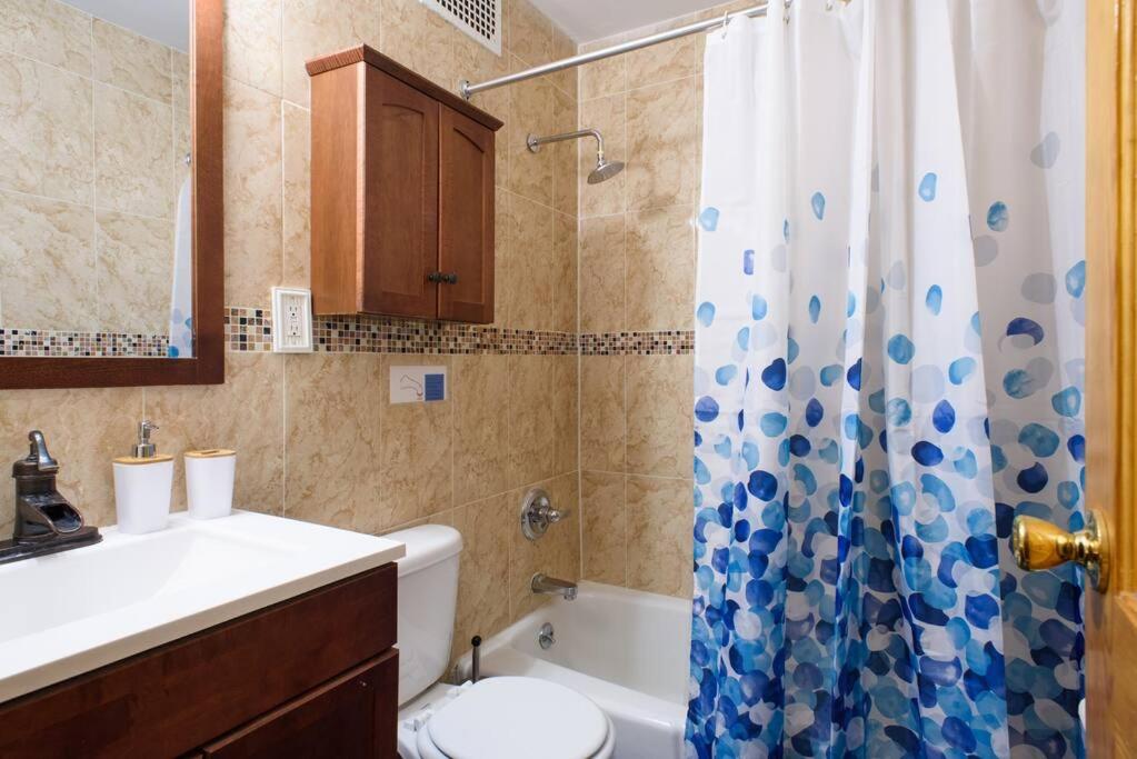 26-3B 1BR prime gramercy WD in unit Courtyard
