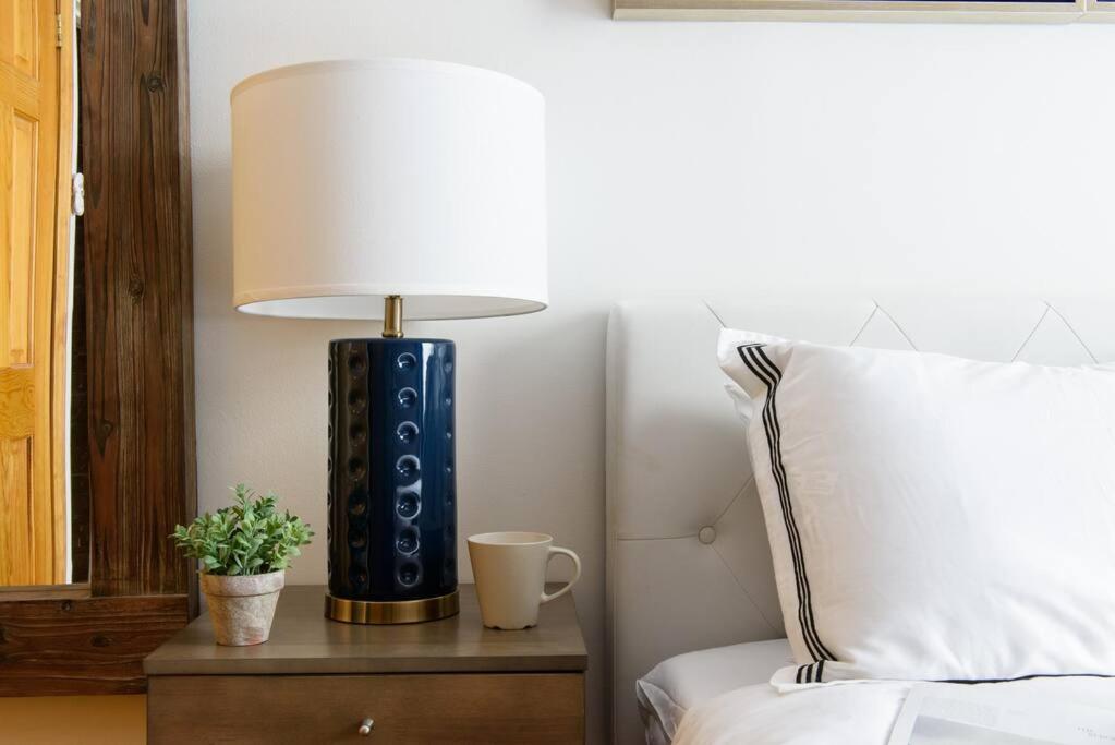 26-3B 1BR prime gramercy WD in unit Courtyard