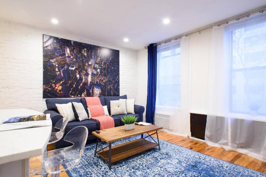 26-4B Newly Furnished 1BR W D Courtyard