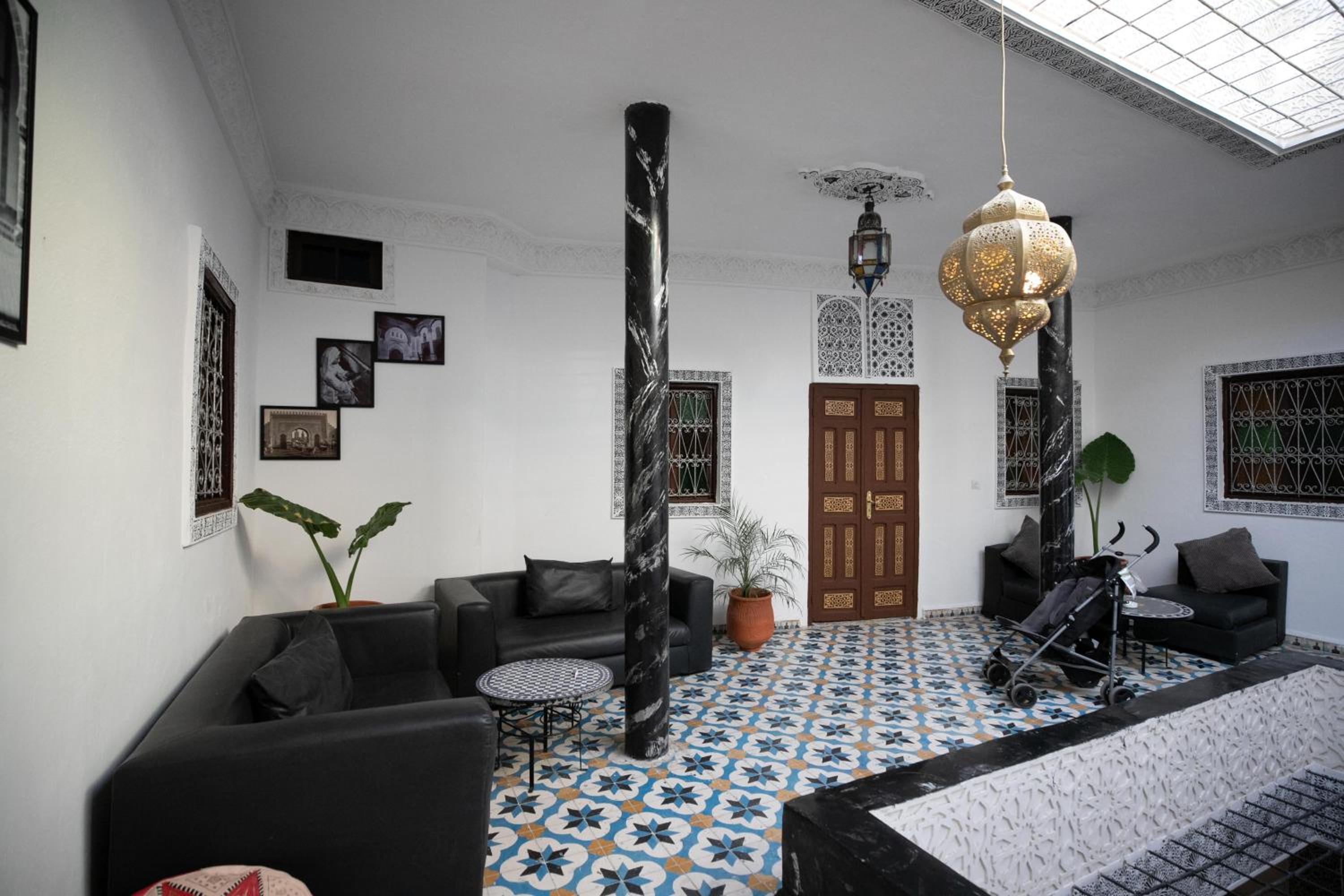 lounge