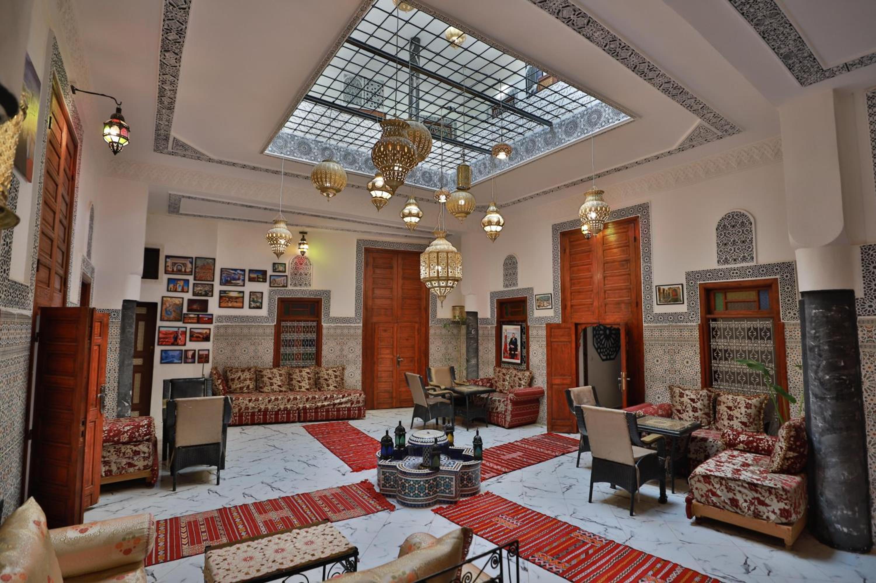 lounge