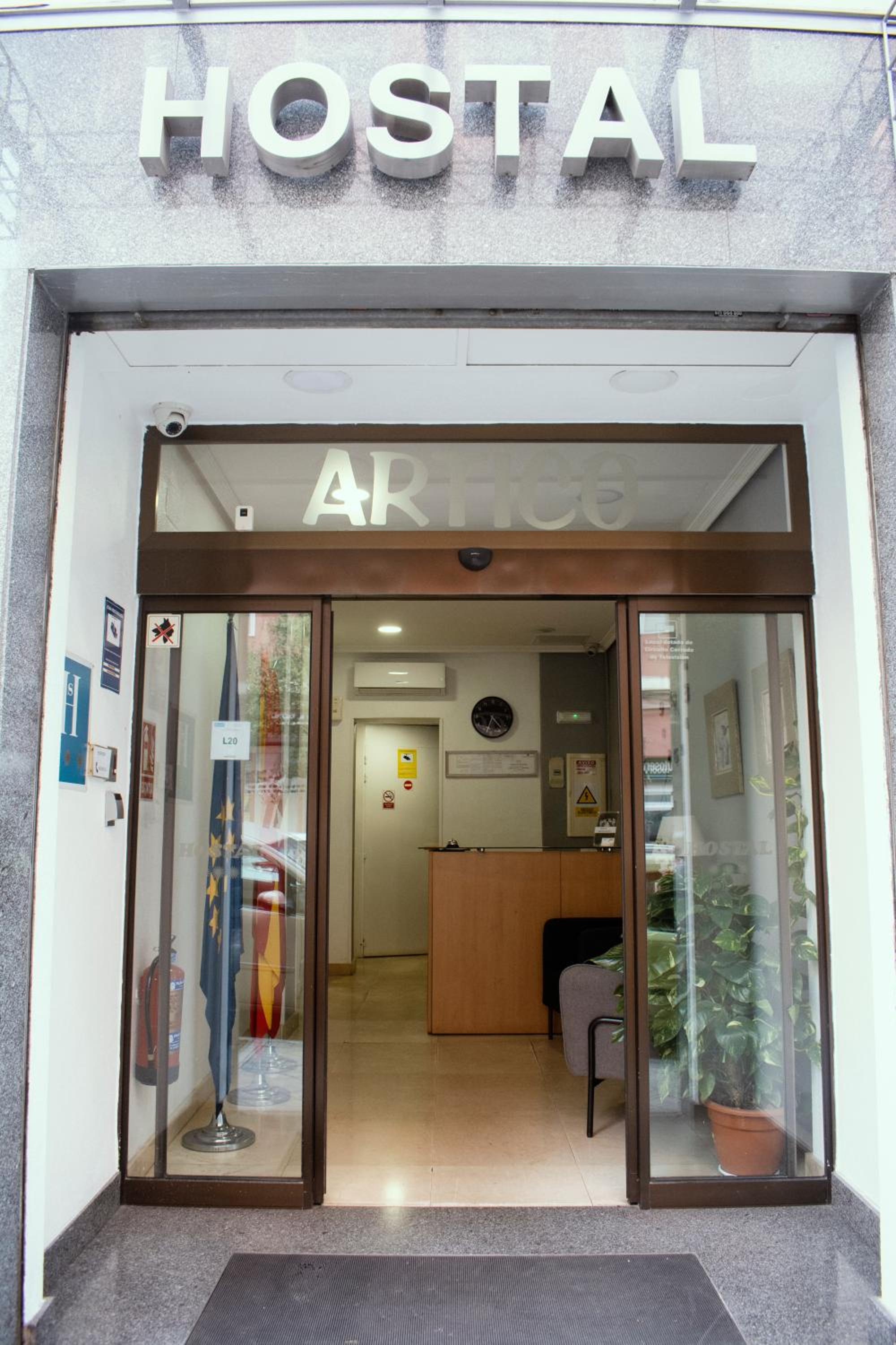 Photo 37