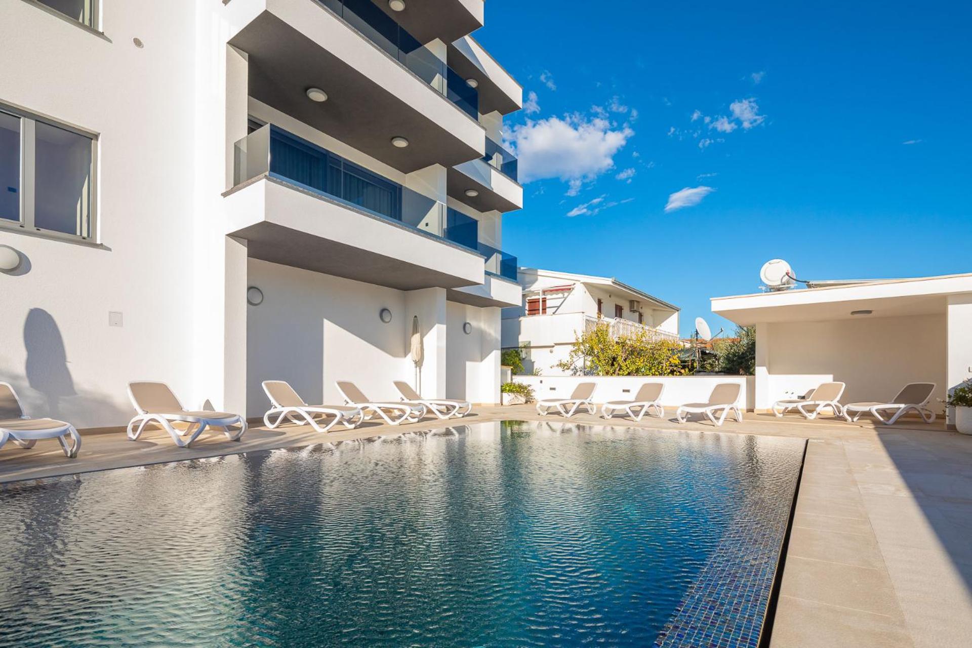 Apartment Prestige 1 view 2