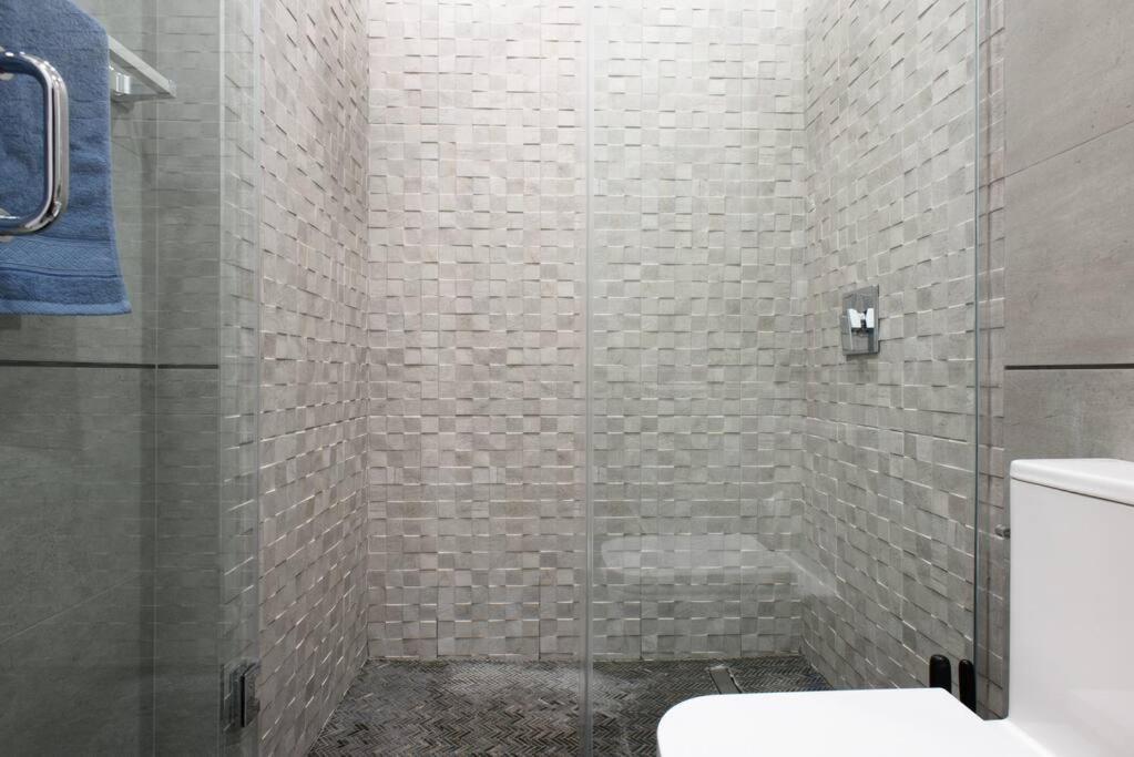 78-2B New furnished 1BR WD walk to Central Park