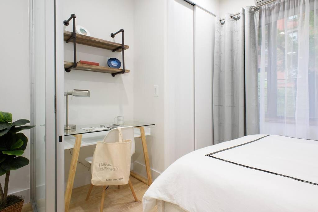 78-2D New furnished 1BR WD walk to Central Park