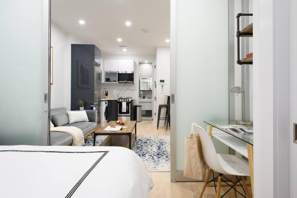 78-2D New furnished 1BR WD walk to Central Park