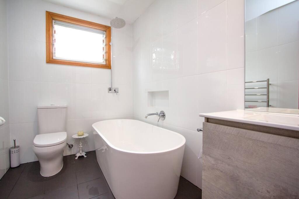 Riverlea Stables- style and charm await you!
