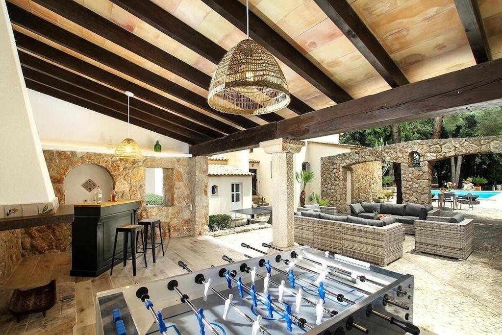 Spectacular newly renovated villa in Pollensa by Renthousing