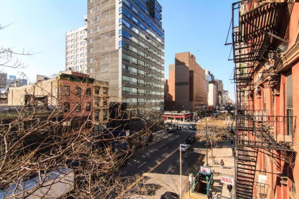 211-3 Prime Union Square Large 1BR Great value