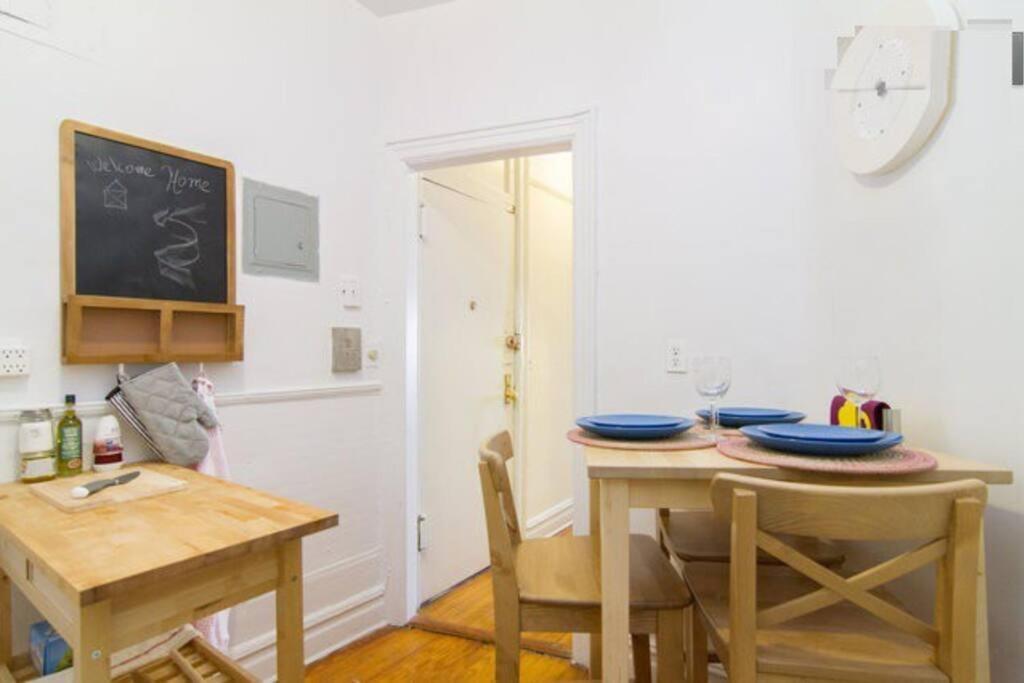 211-3 Prime Union Square Large 1BR Great value