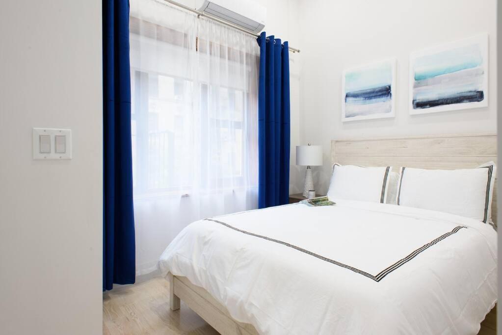 78-4D Quality 1br W&D SKYLIGHT By Central Park