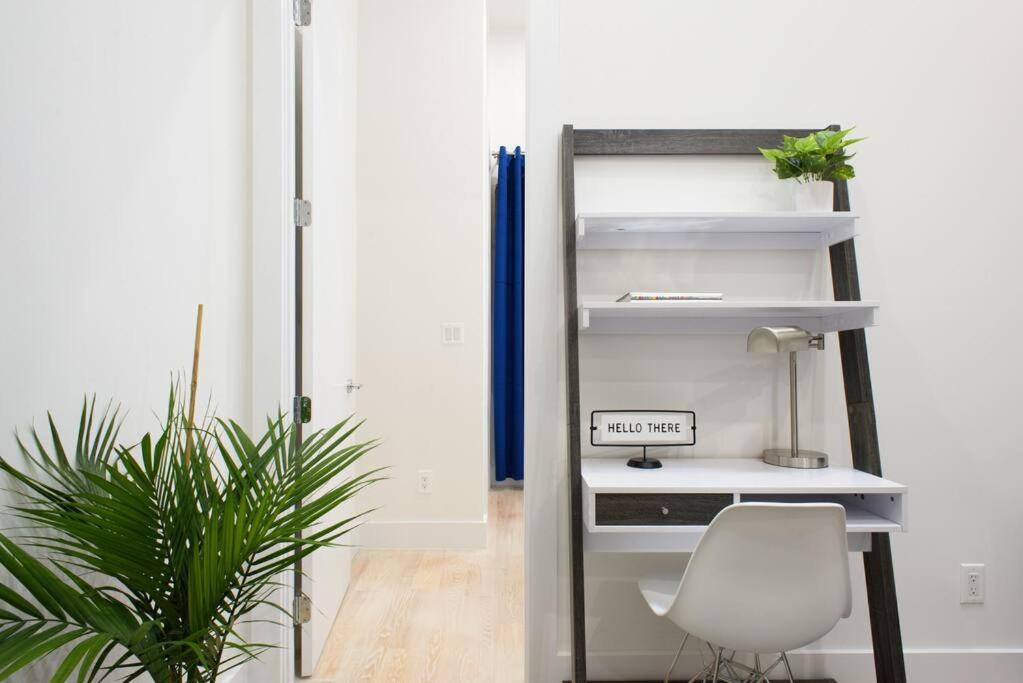 78-4D Quality 1br W&D SKYLIGHT By Central Park