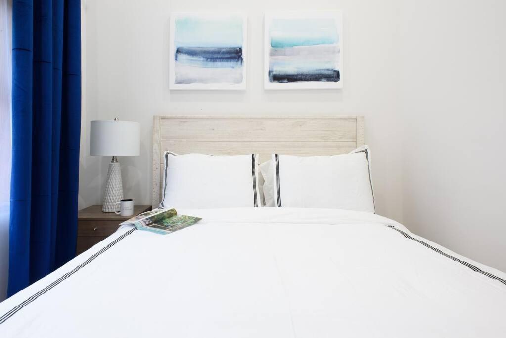 78-4D Quality 1br W&D SKYLIGHT By Central Park